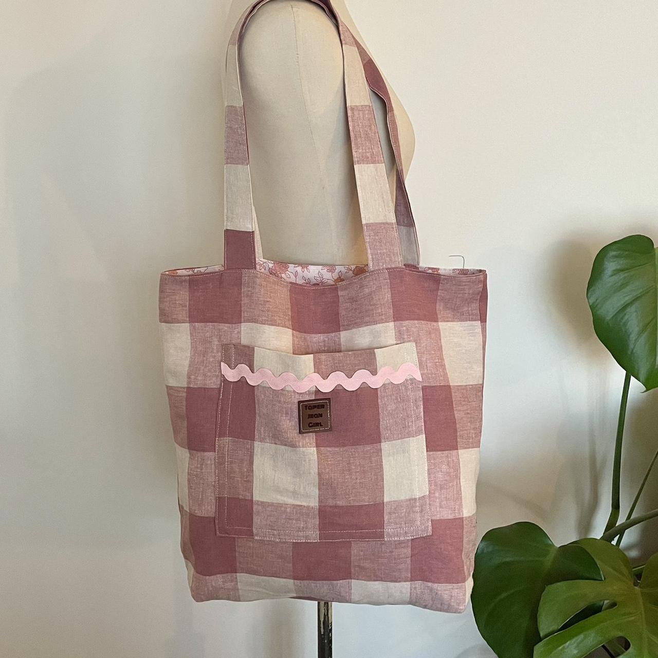 item listed by taperjeangirl01