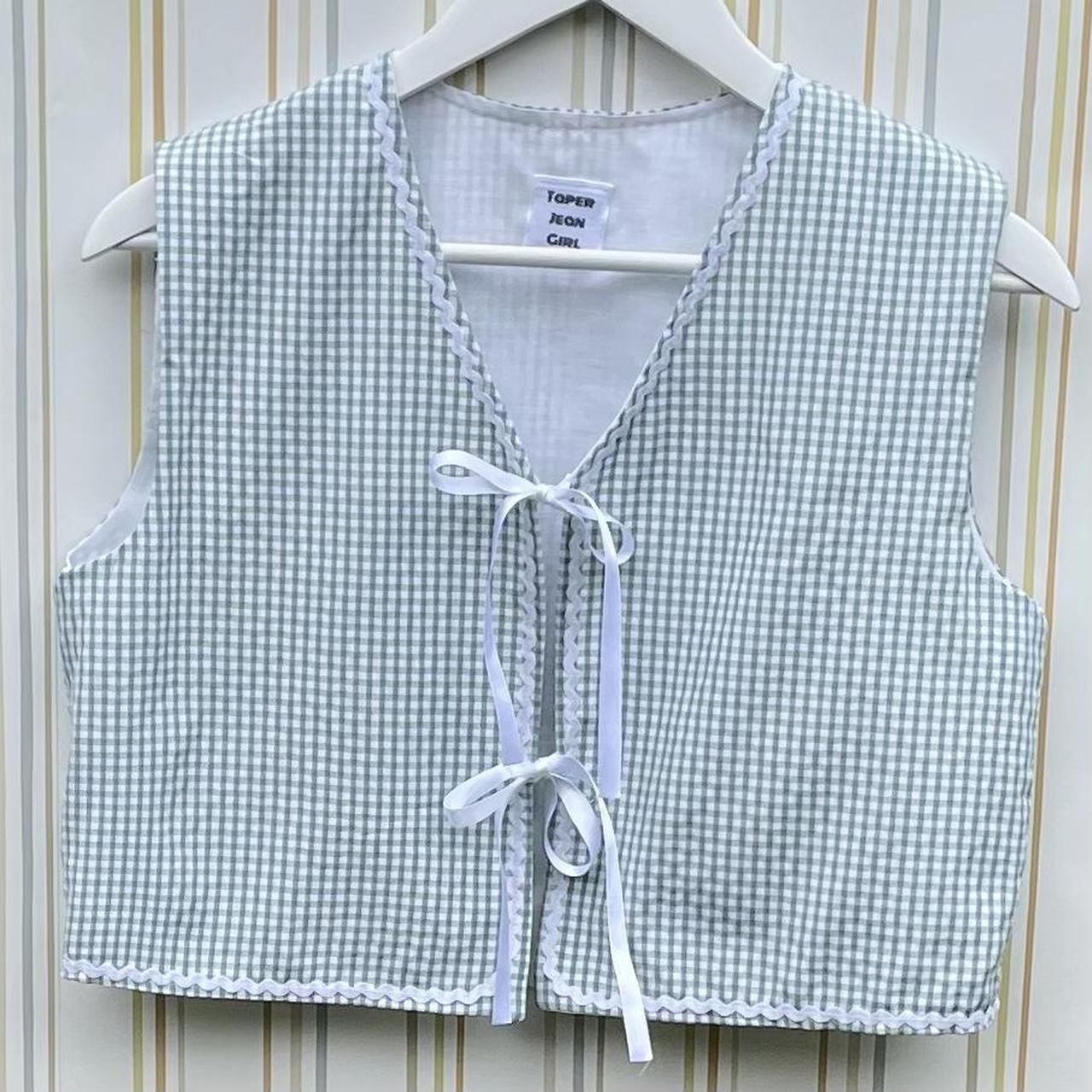 item listed by taperjeangirl01