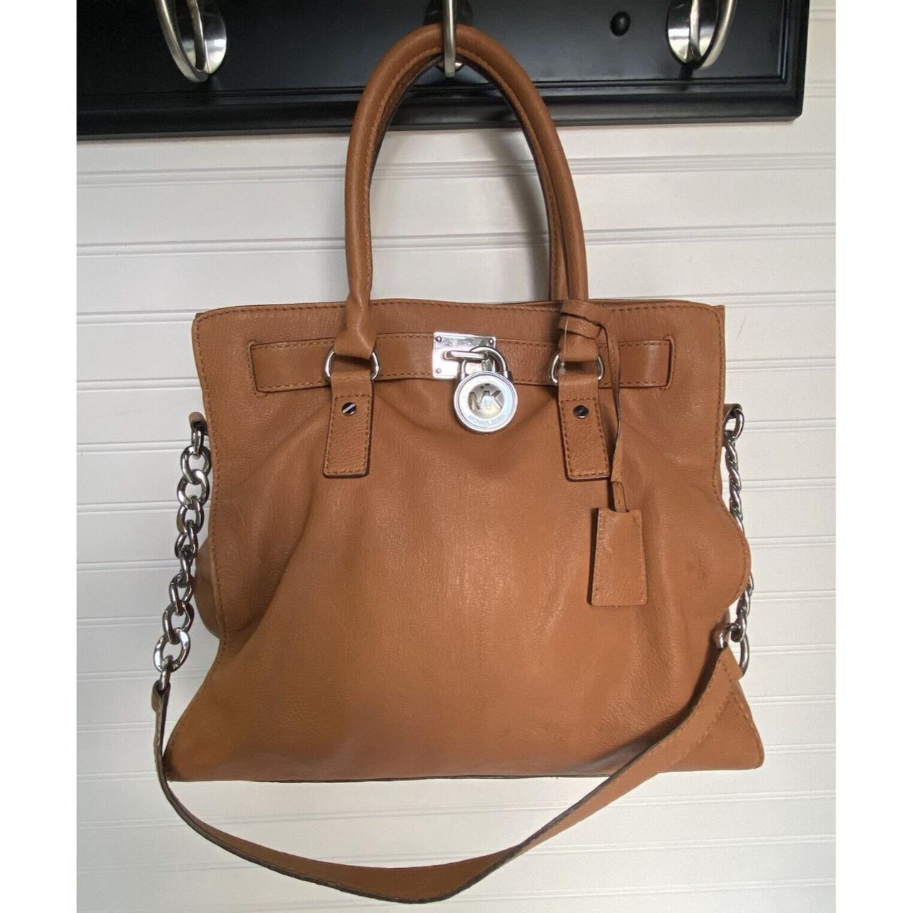 Beautiful leather Michael Kors Hamilton Bag. New - Depop