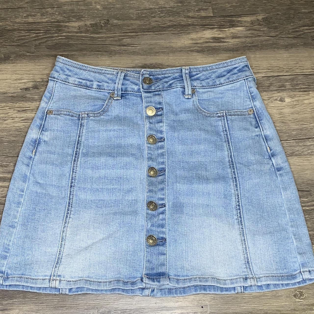 American Eagle Women's Skirt | Depop