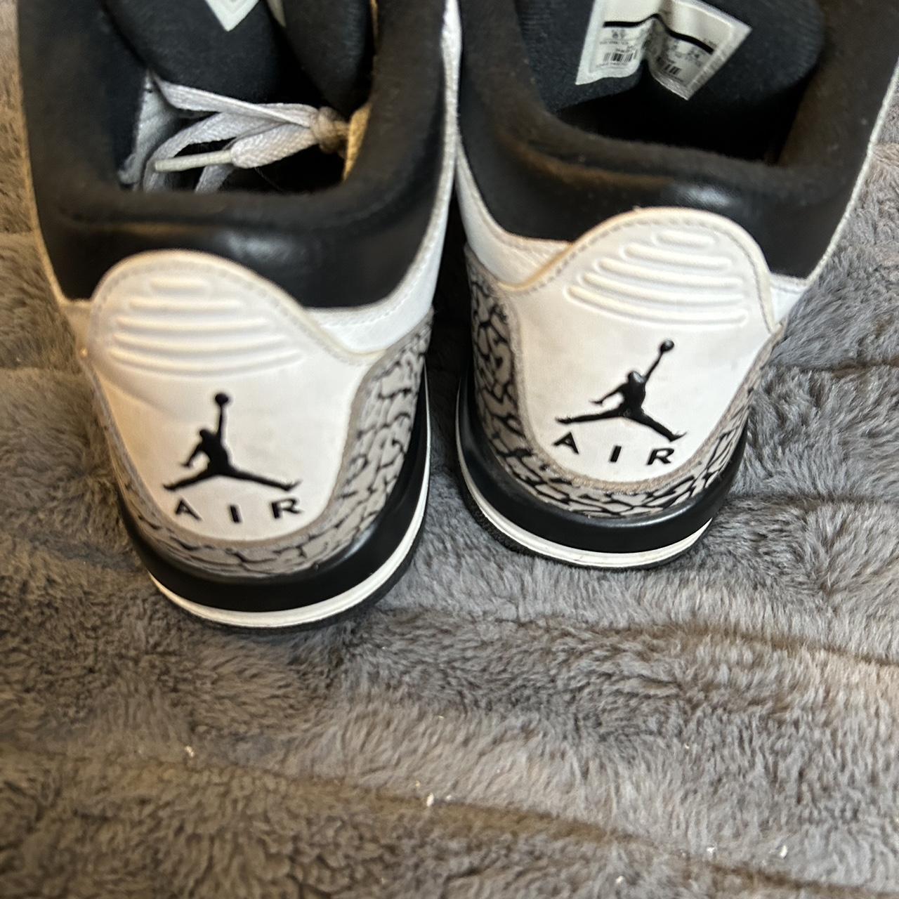 womens jordans size 3