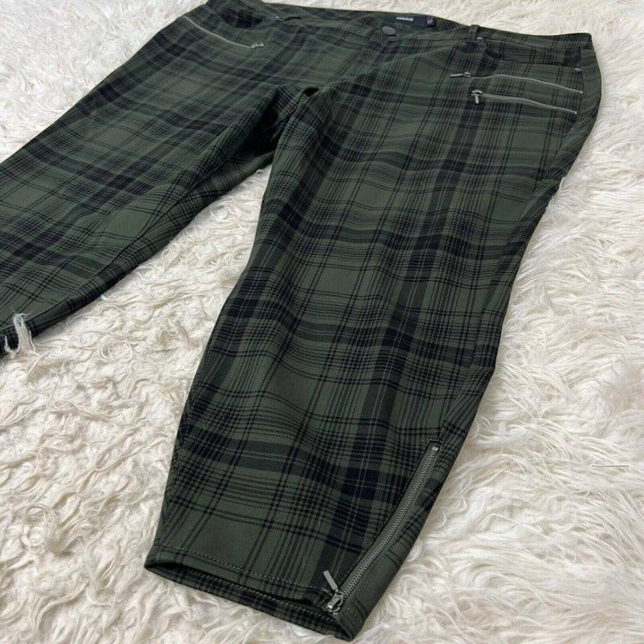 Women's Green Plaid Pants