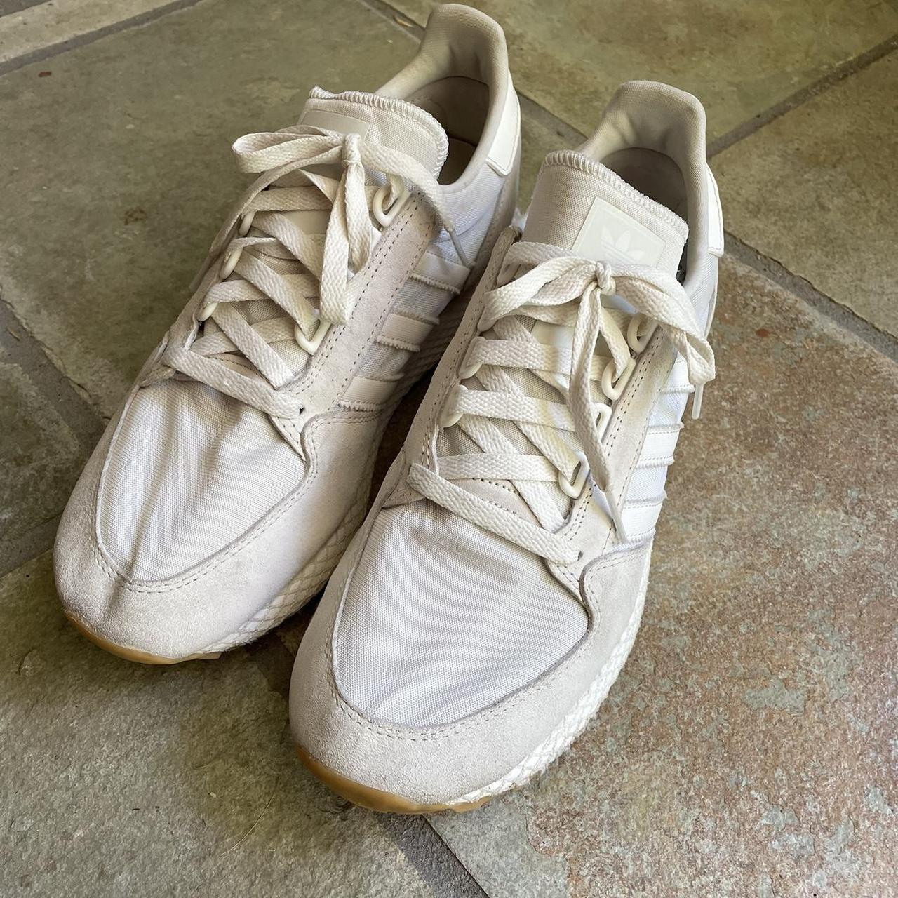 mens white adidas originals trainers