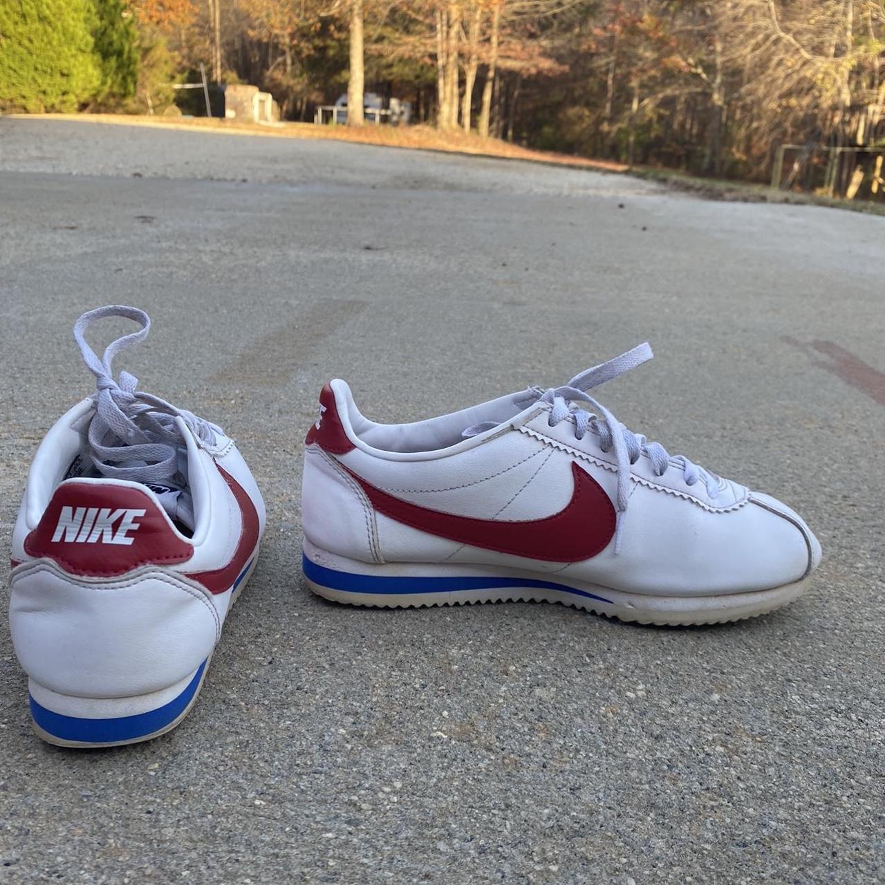 nike cortez red white blue