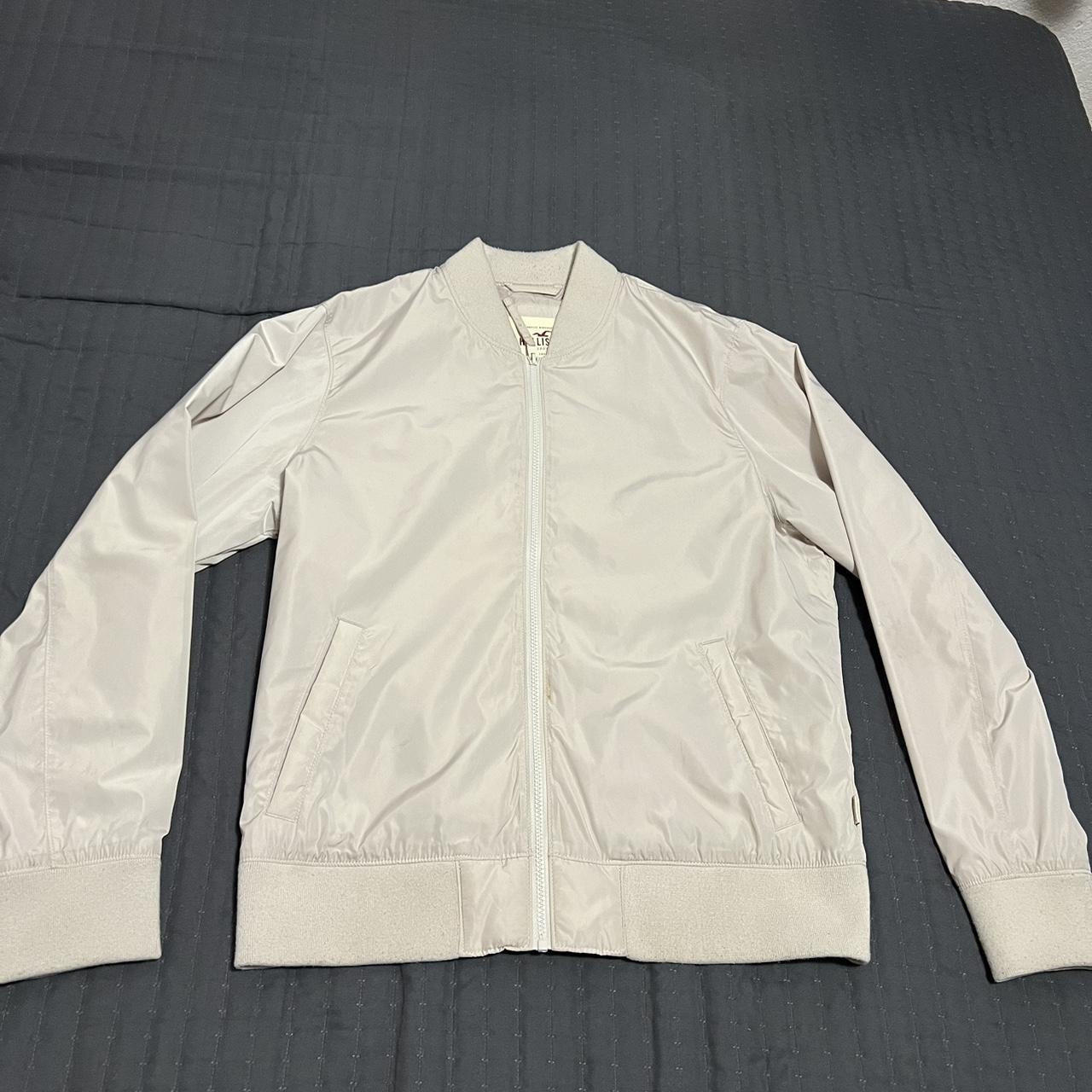 item listed by andres_threadz