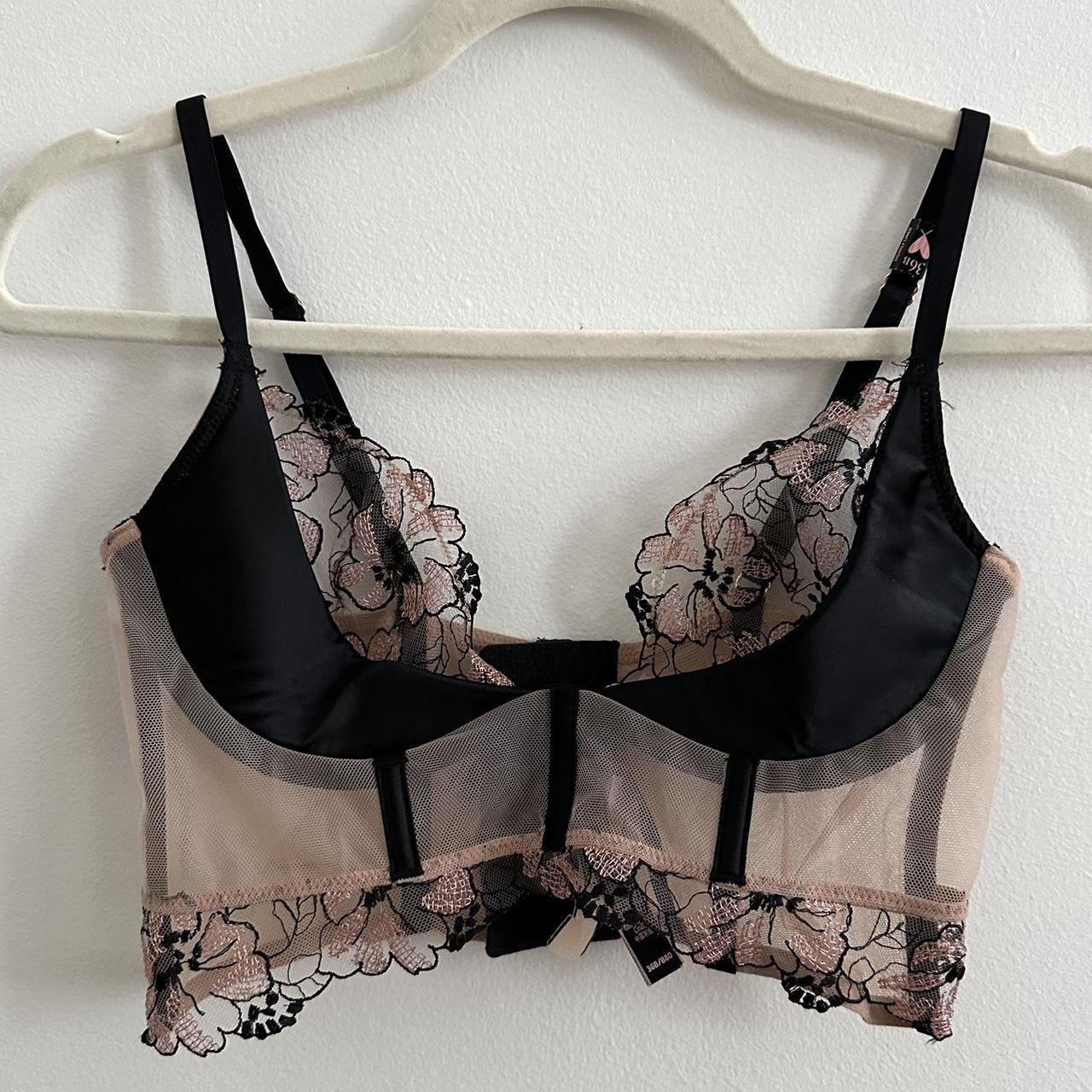 NWT Victoria Secret Bustier top 🎀 marked as a size... - Depop