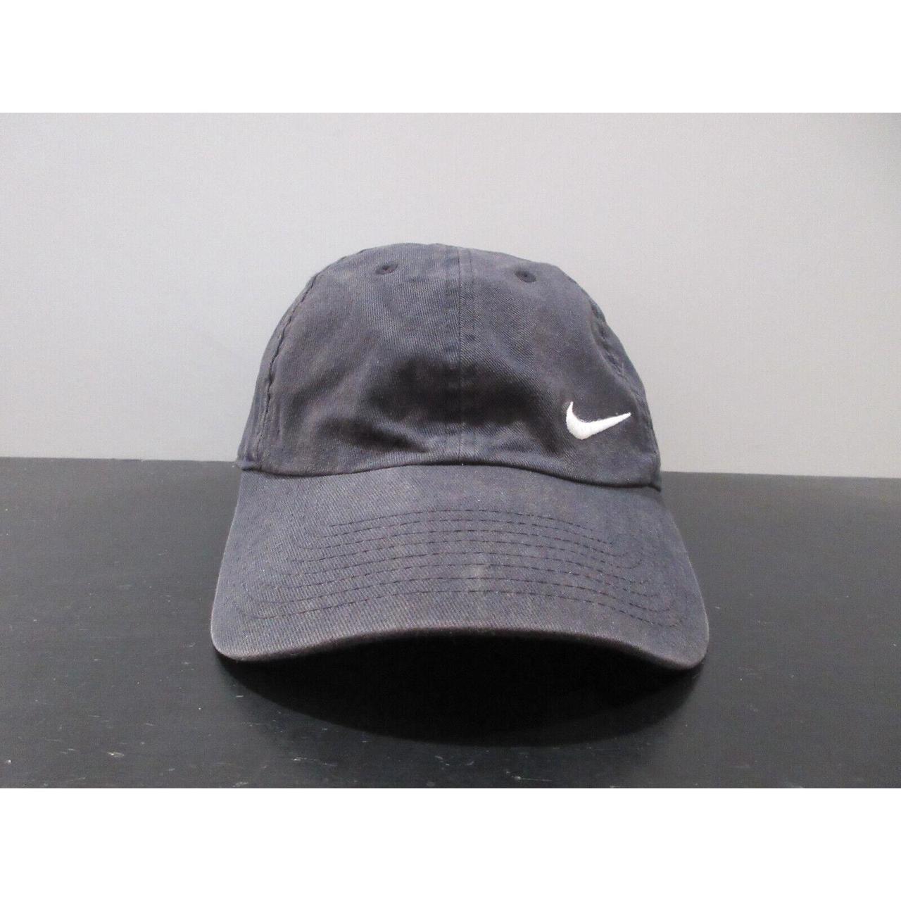 Nike Heritage 86 Strapback Hat - 'White/Black