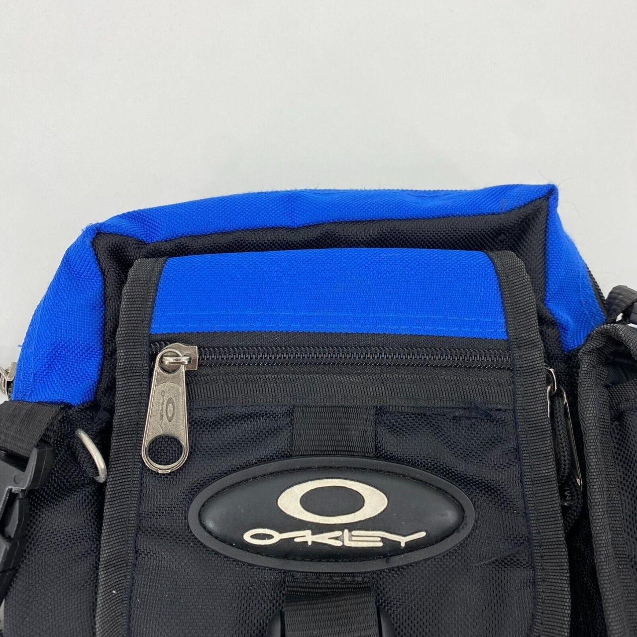 Oakley Software Crossbody Bag Adult Small Size Blue... - Depop