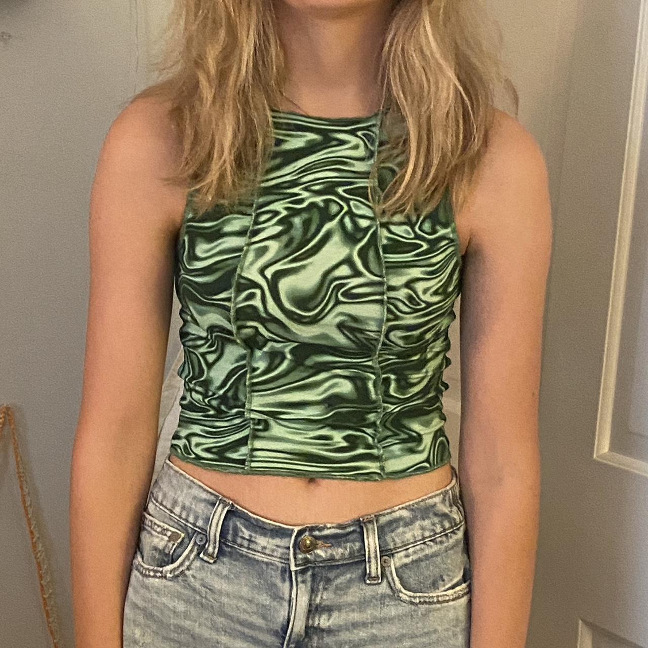 swirled pattern green tank stretchy material - Depop