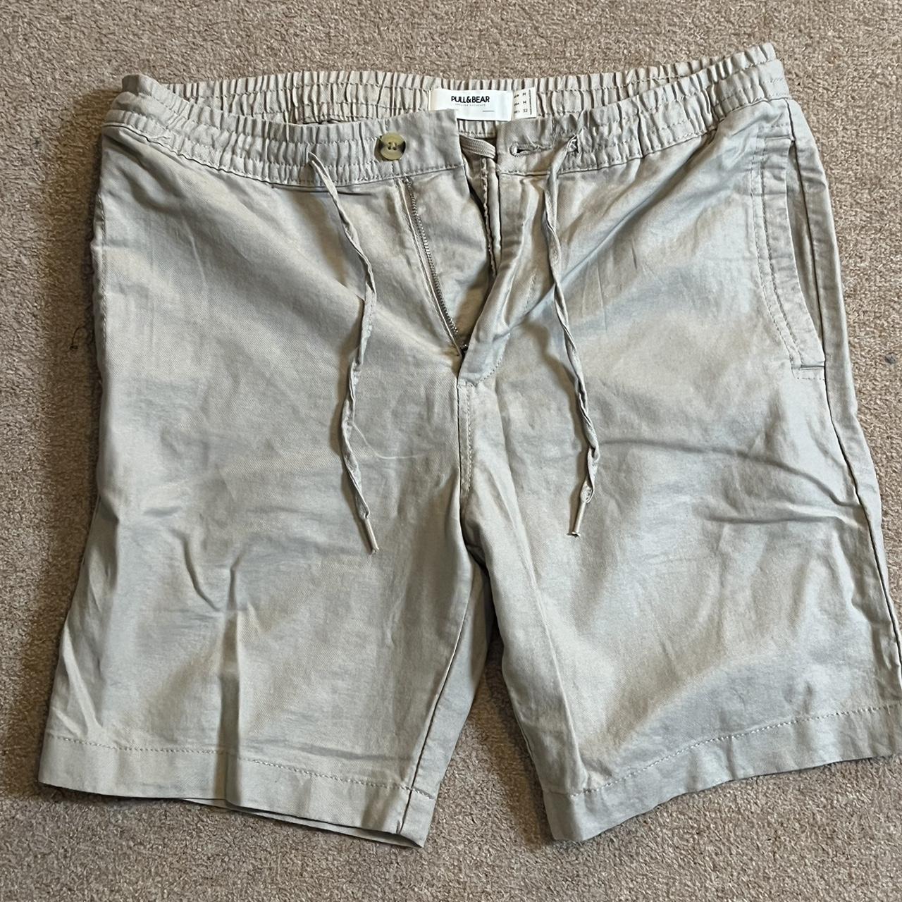 Pull&Bear Men's Shorts | Depop