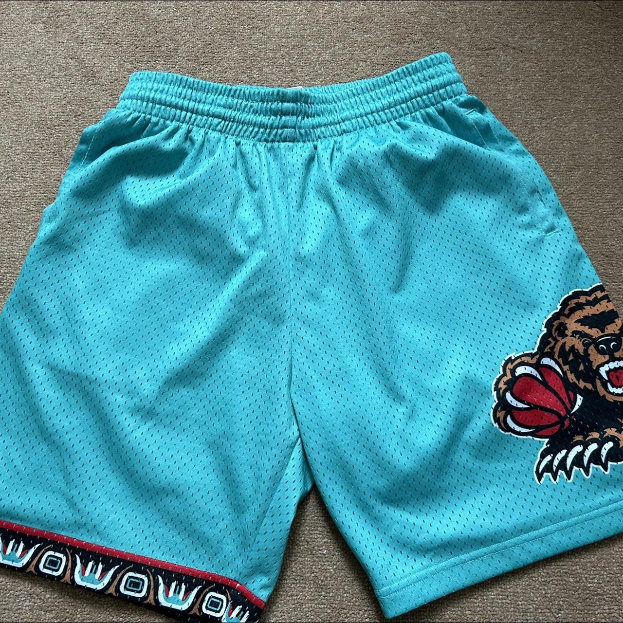 grizzlies shorts mitchell and ness