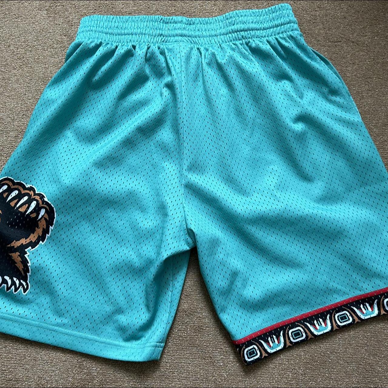 mitchell and ness vancouver grizzlies shorts