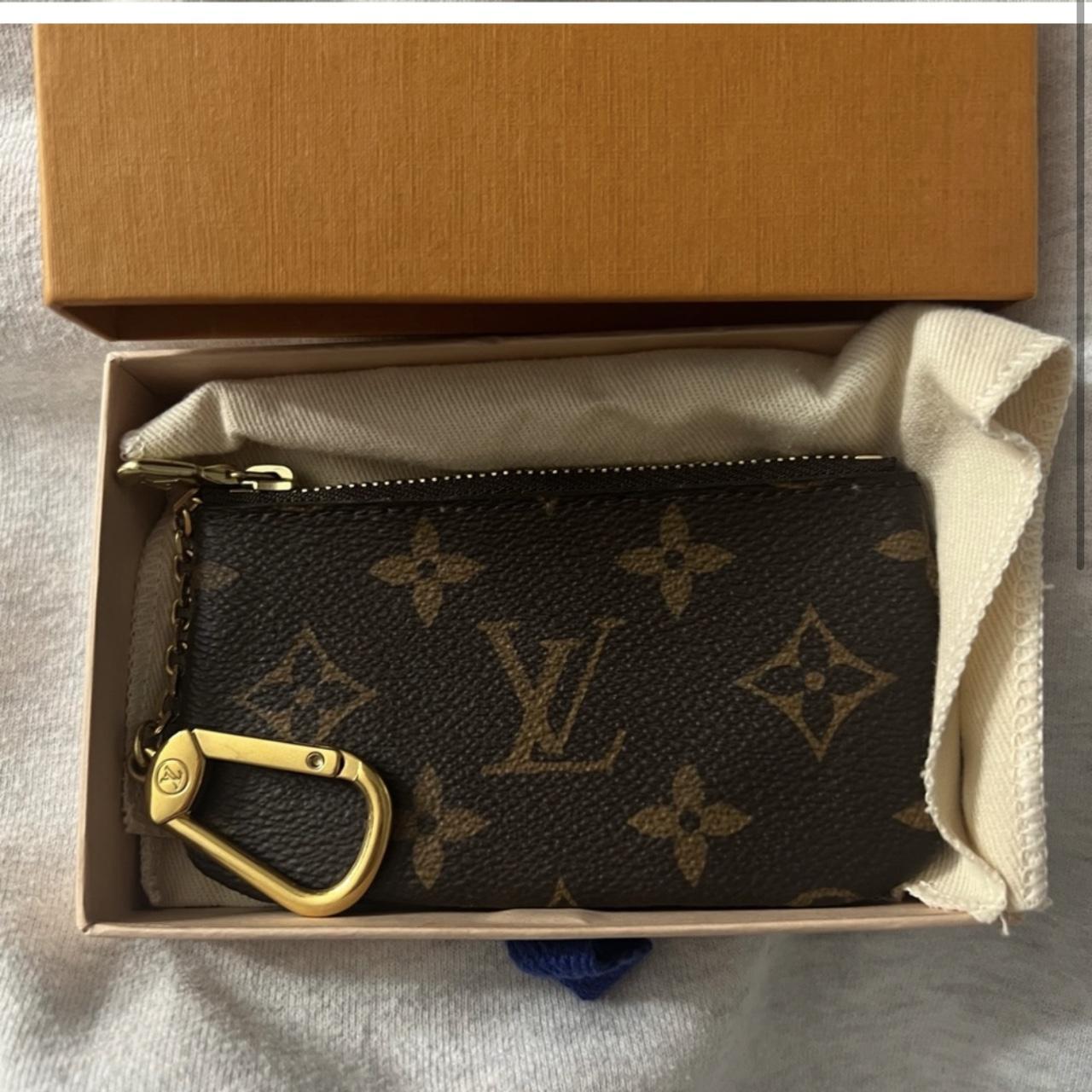 Louis vuitton-key-pouch - Depop