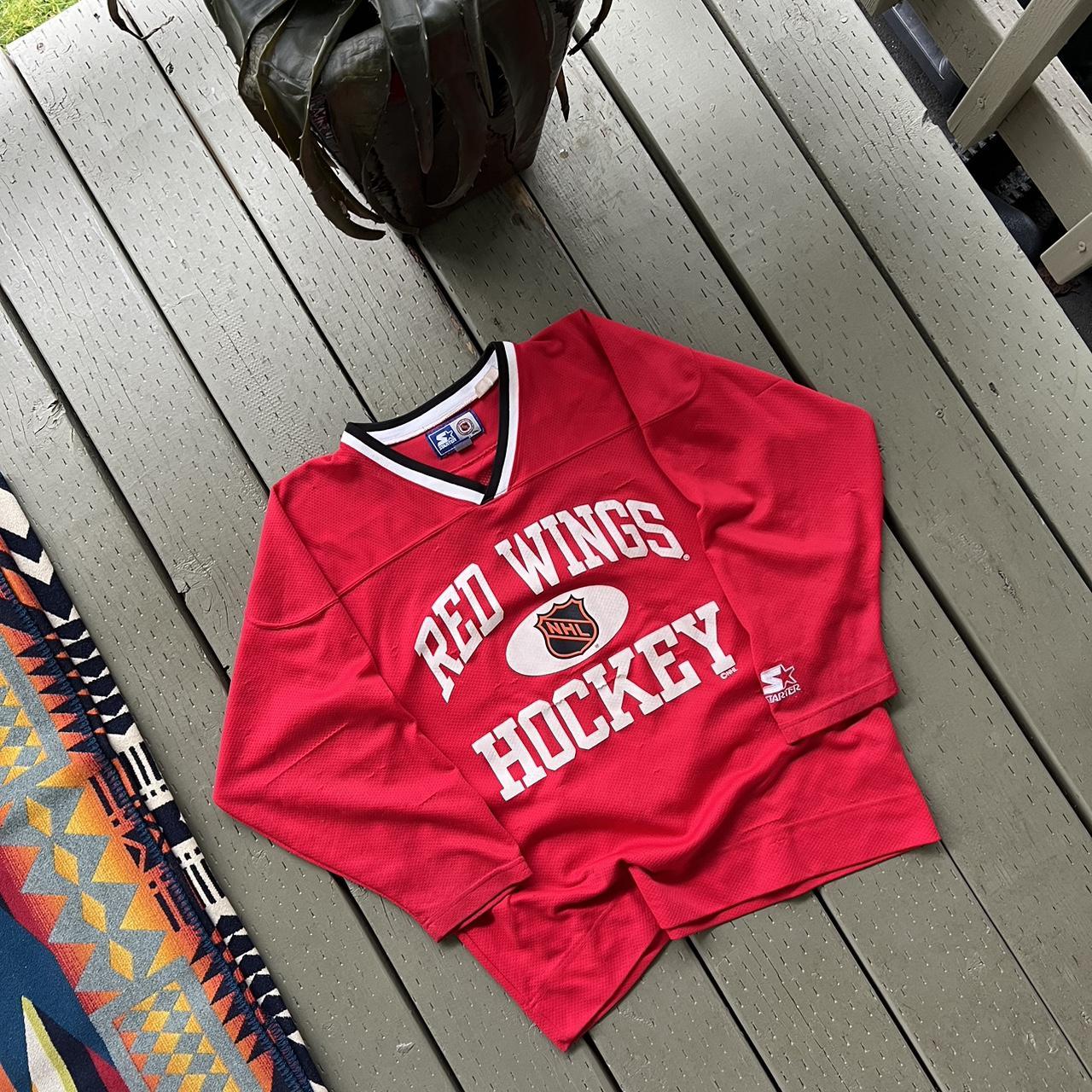 Vintage Detroit Red Wings selling starter jersey