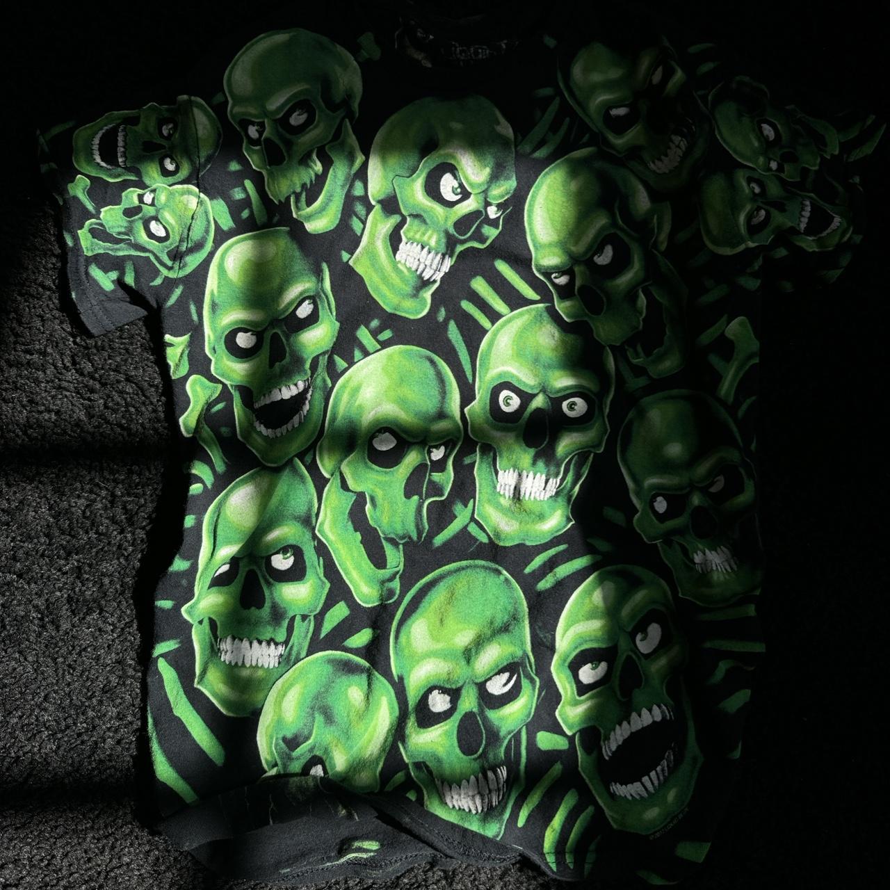 y2k All over skull print t-shirt sz | Depop y2k All over skull print t-shirt sz | Depop