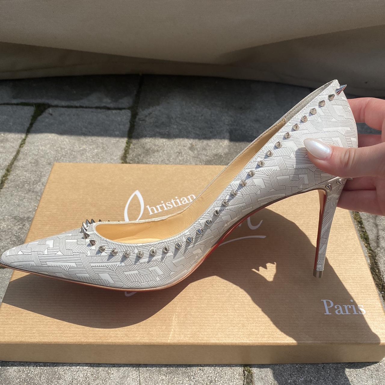 Louboutin anjalina shops 85