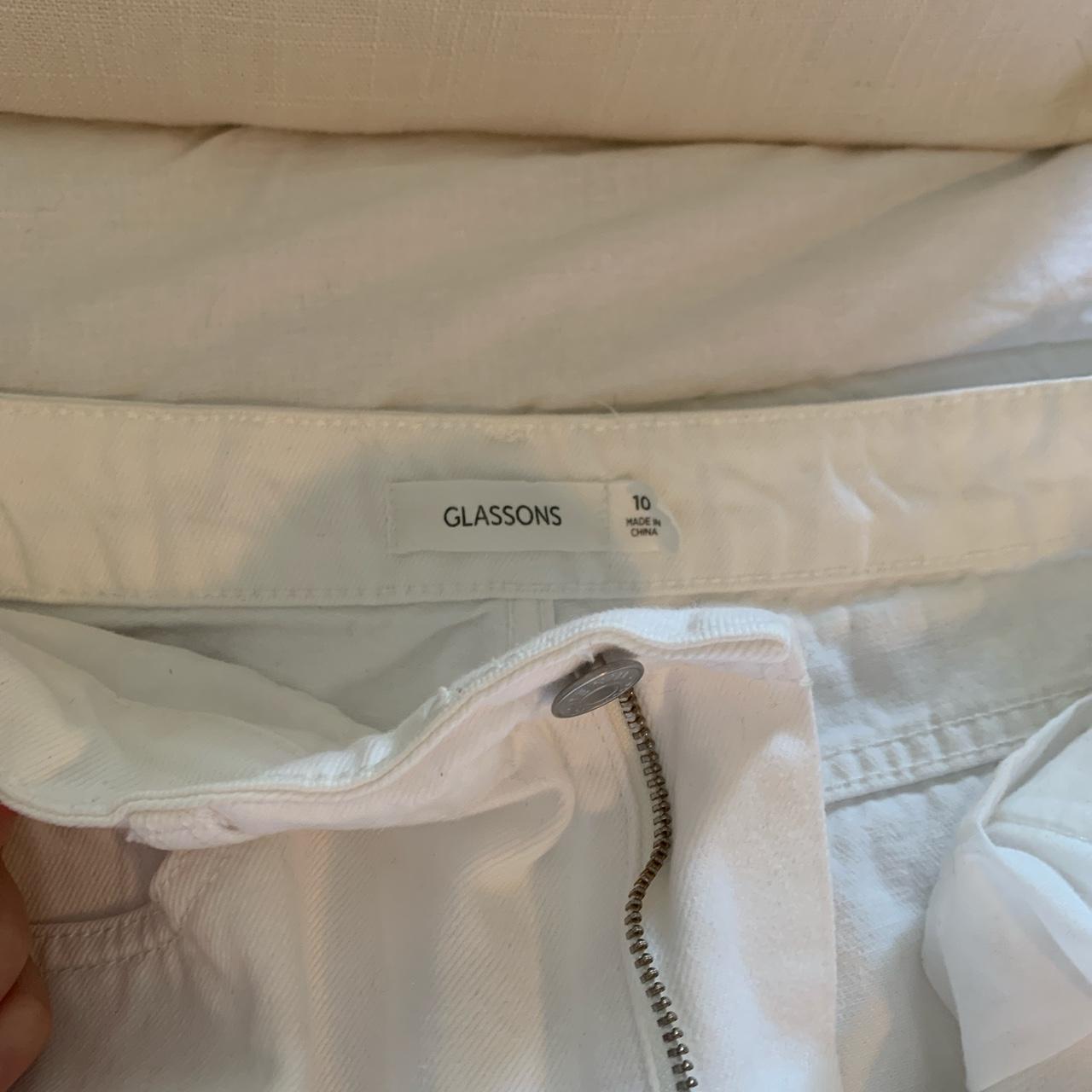 White straight leg Glassons jeans Size 10 Perfect... Depop