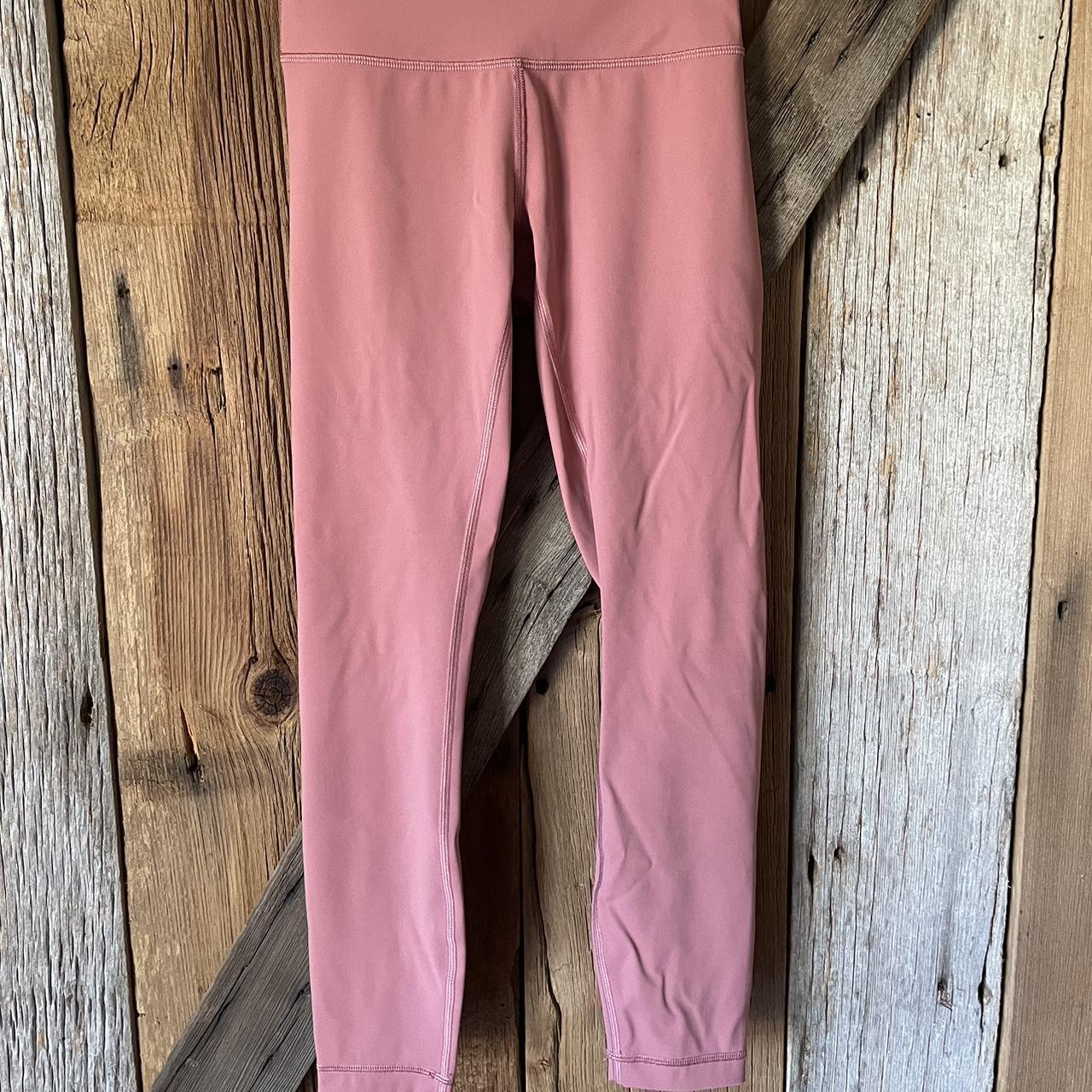 Lululemon Women's Pink Leggings Depop