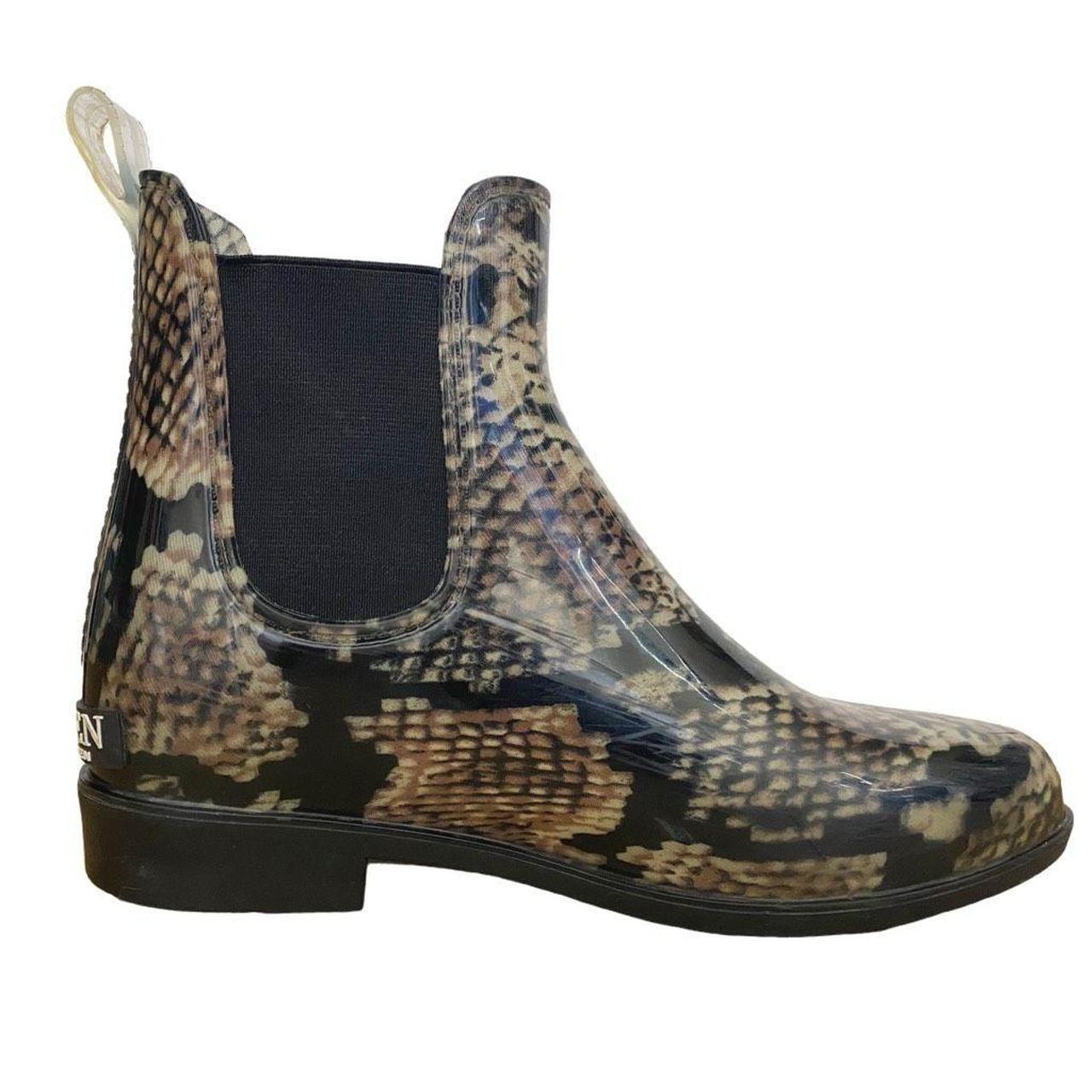 Snakeskin sales rain boots