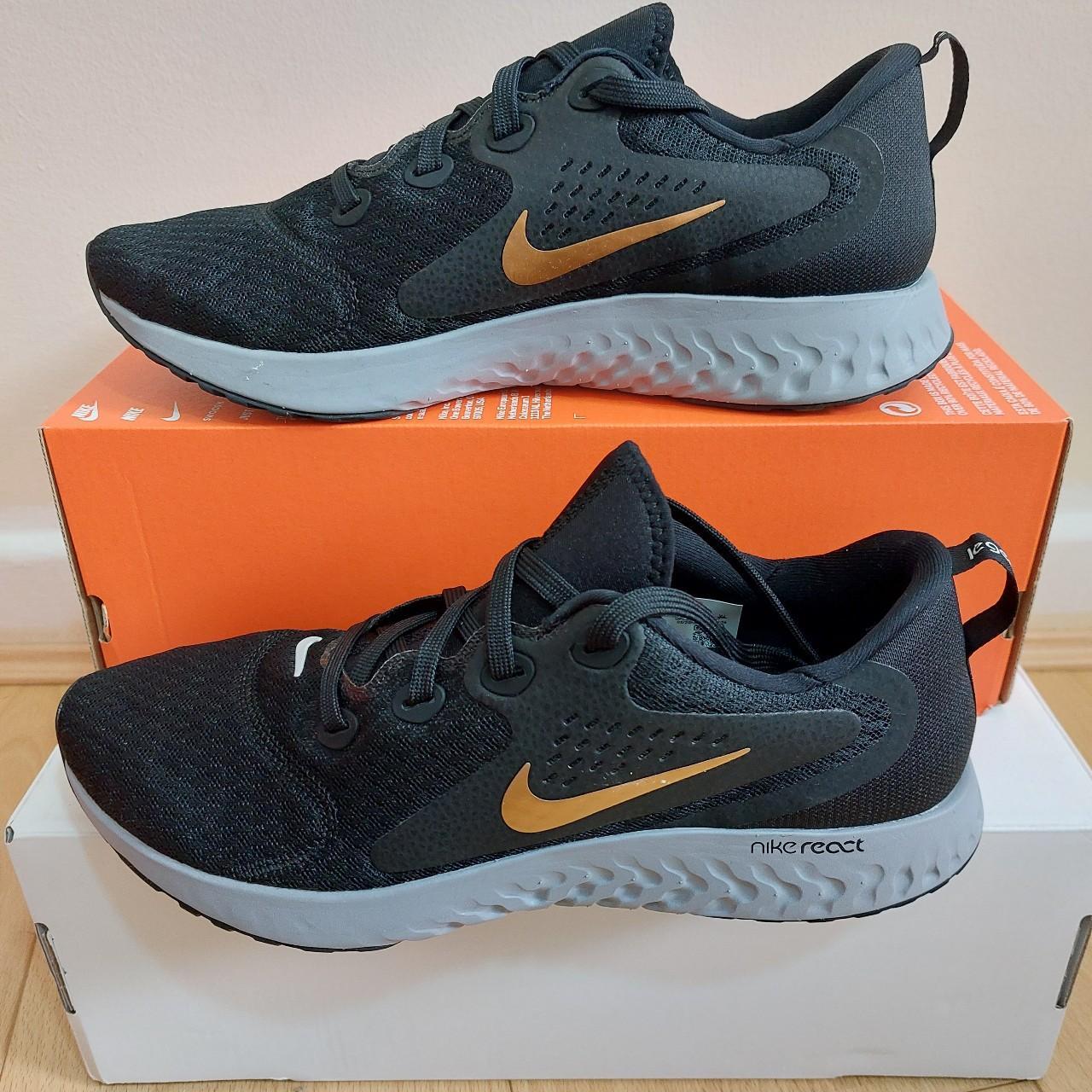 Nike legend react 43 best sale