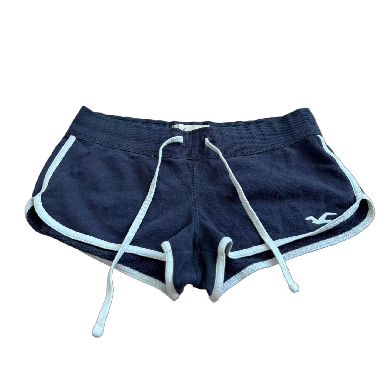 item listed by alannasthrifts