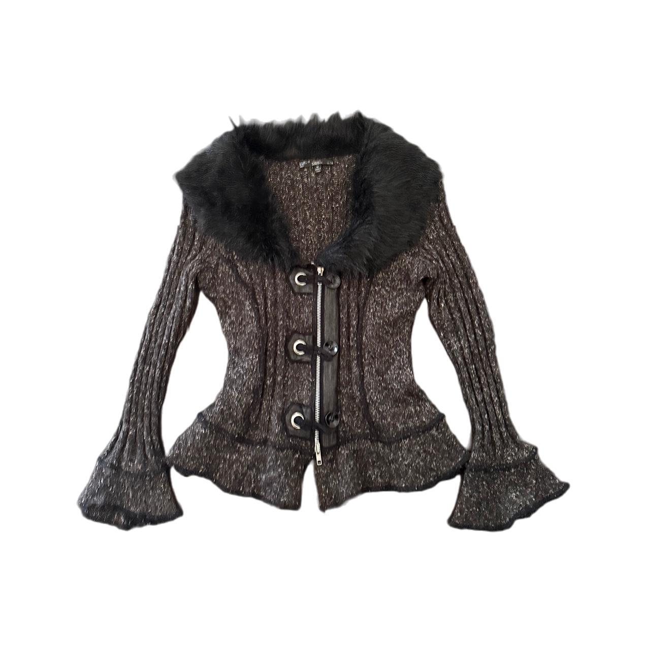item listed by alannasthrifts