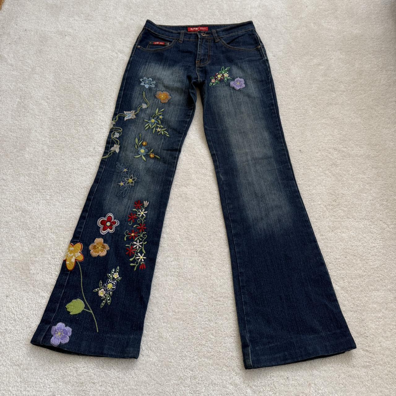 item listed by alannasthrifts