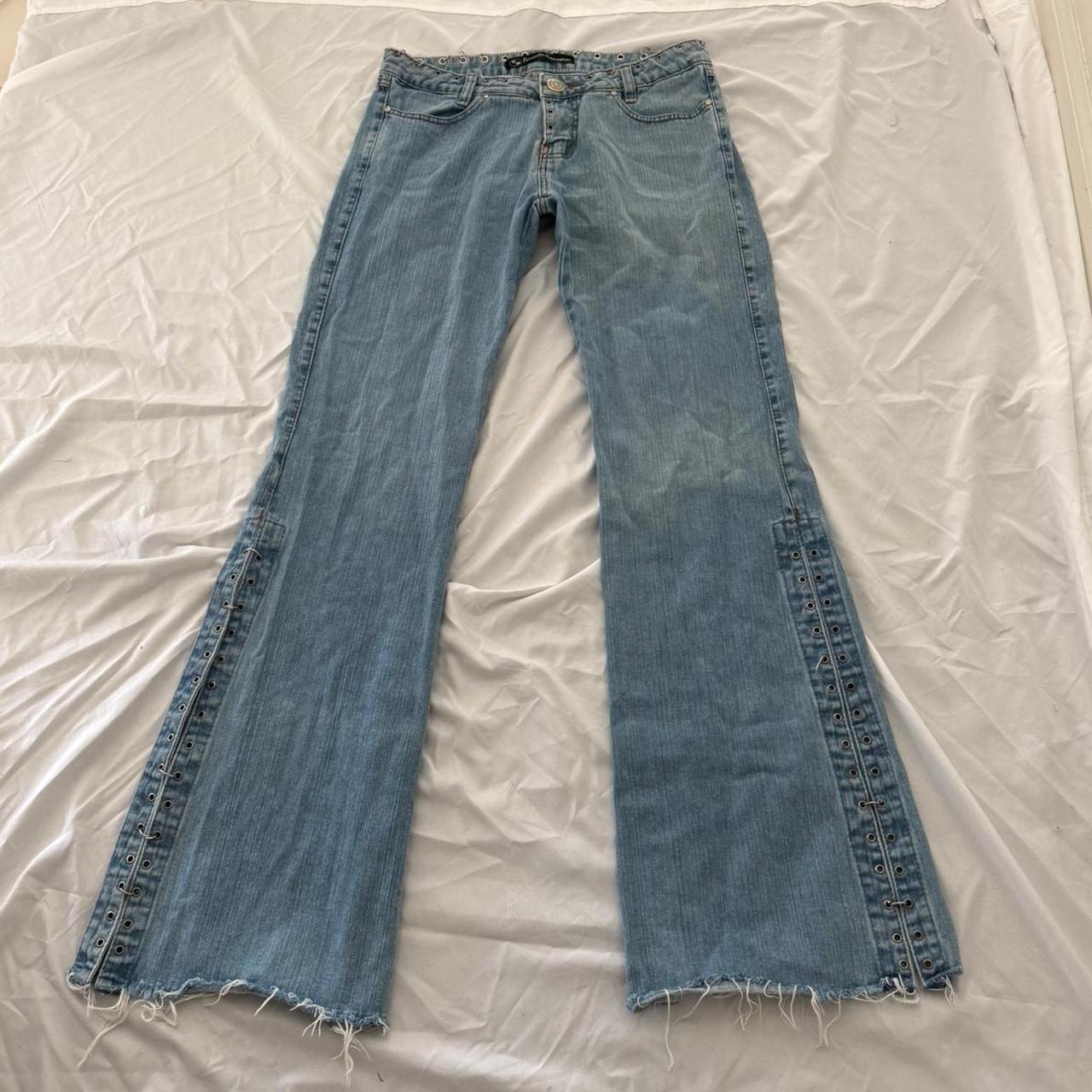 item listed by alannasthrifts