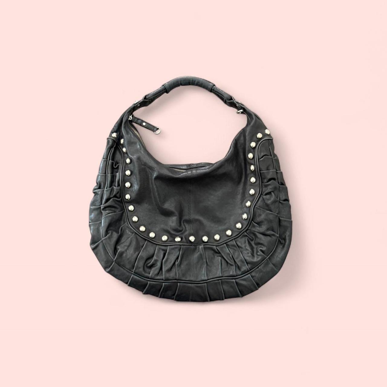 item listed by alannasthrifts