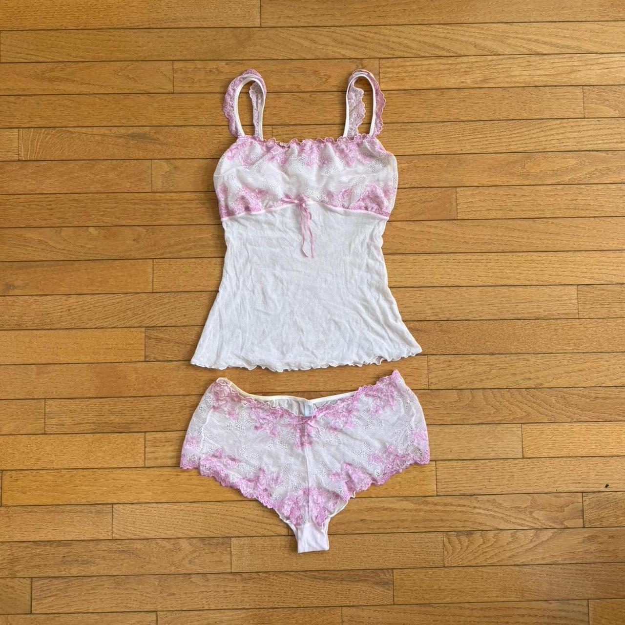 item listed by alannasthrifts
