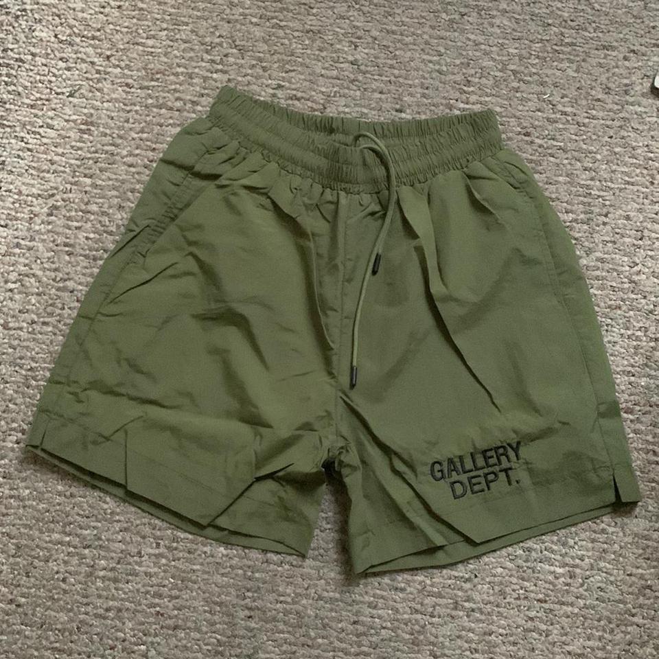 Vintage Lucky Brand cargo shorts. Men's. Olive - Depop