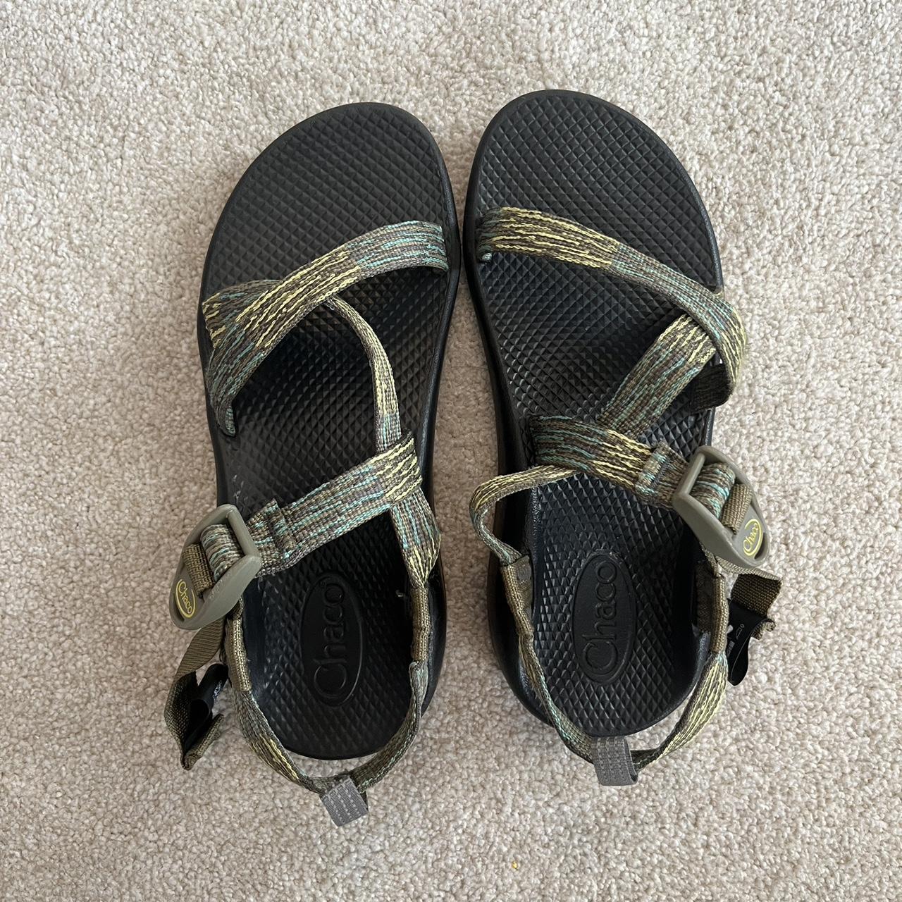 kids size 5 chacos also fits a women s size 7 Depop