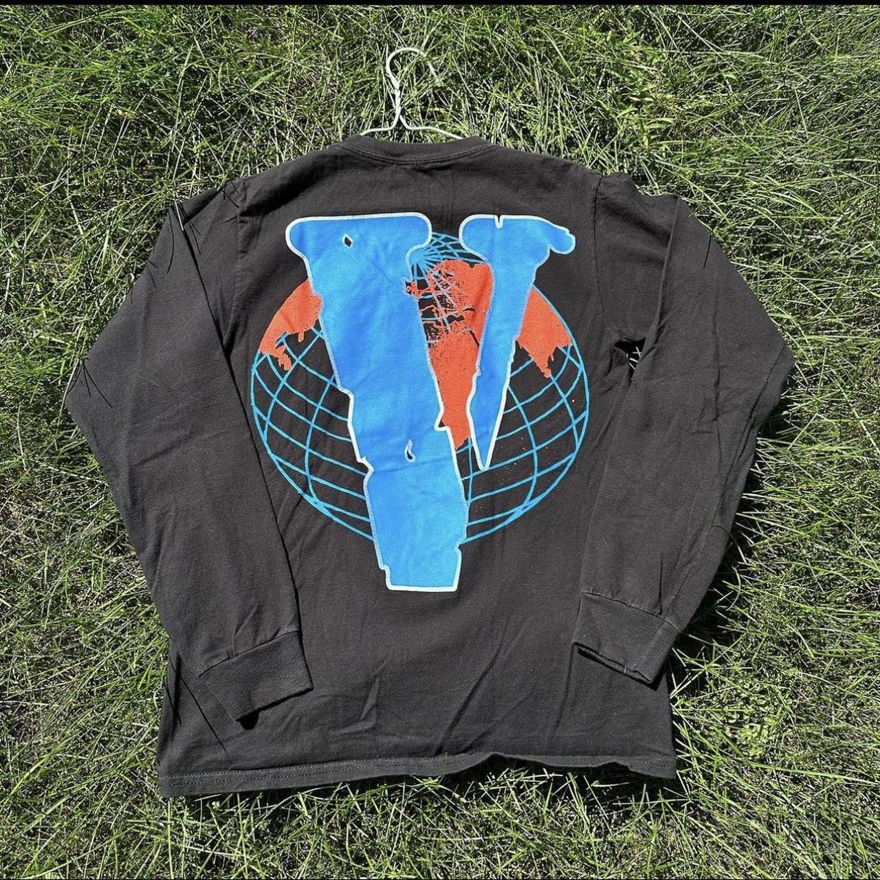 Vlone vwrld on sale