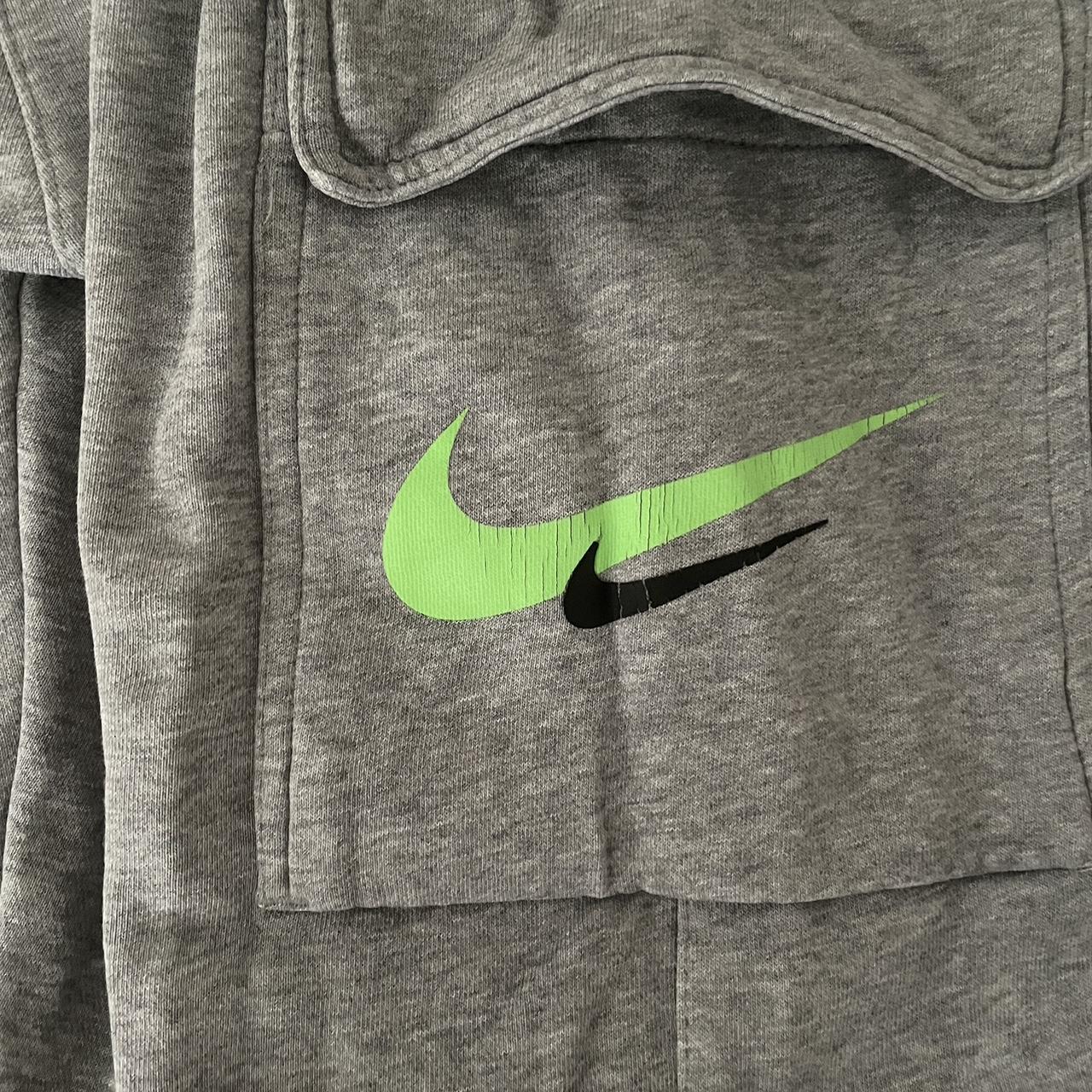 mens nike cargo tracksuit