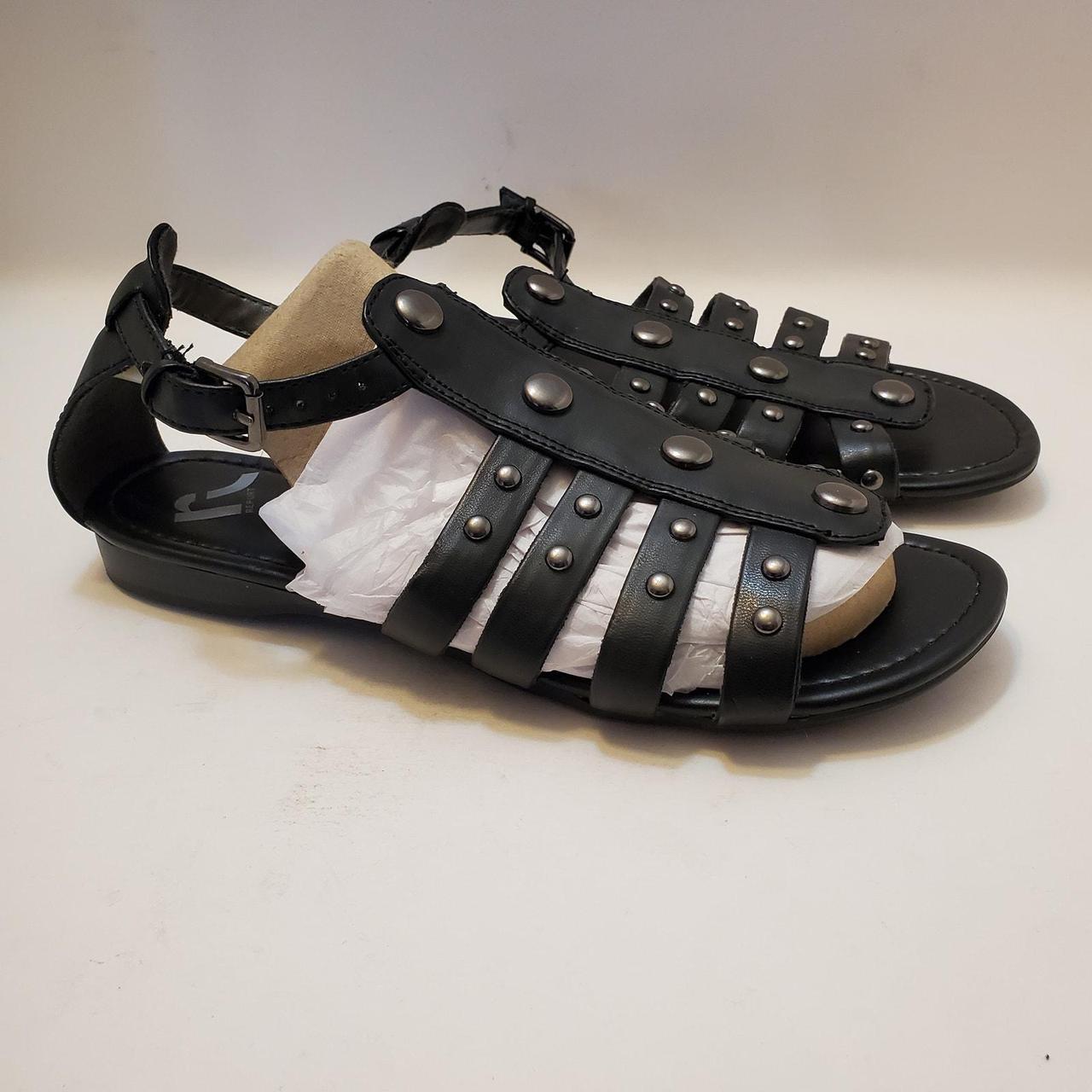 Report strappy shops sandals