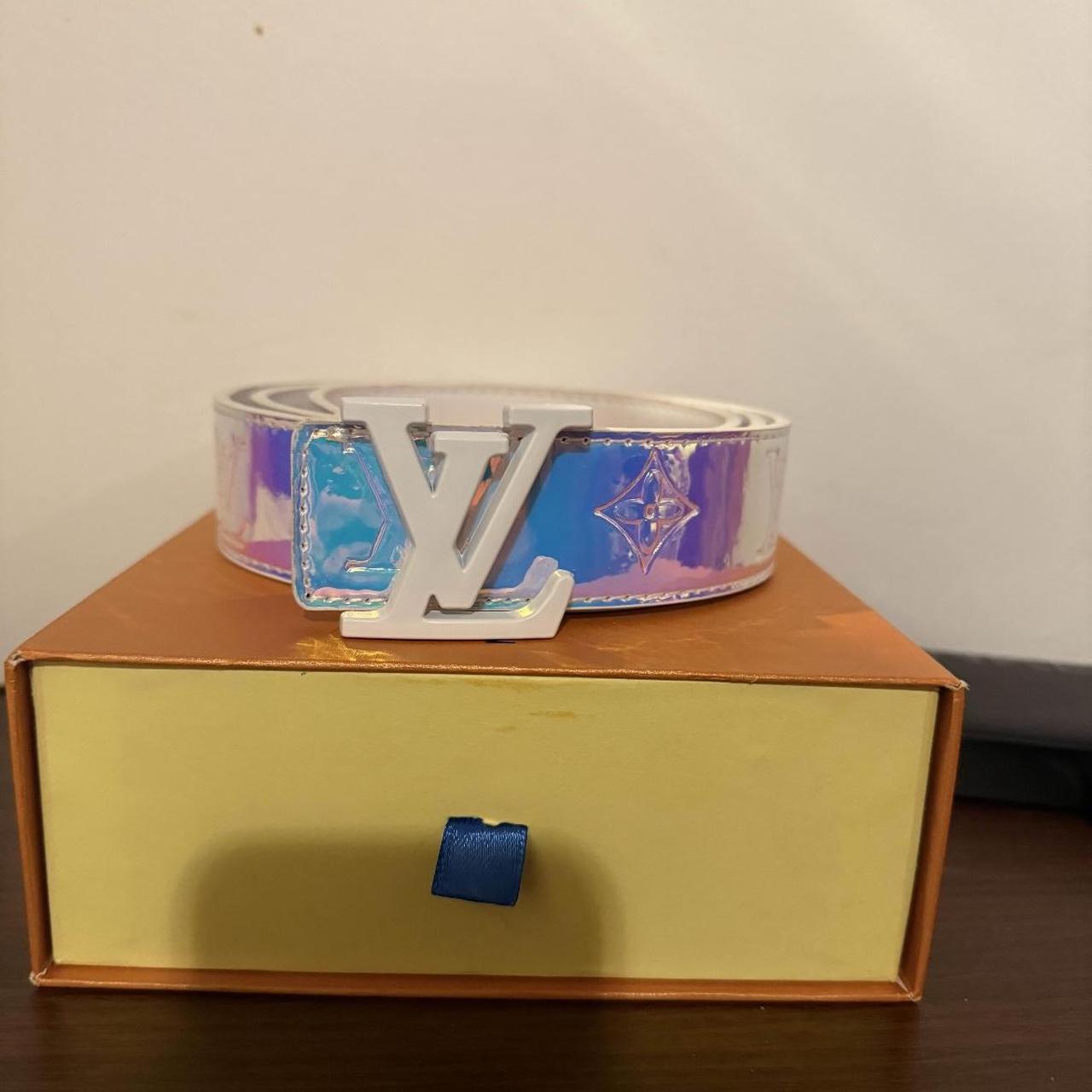 item listed by javvluxuries
