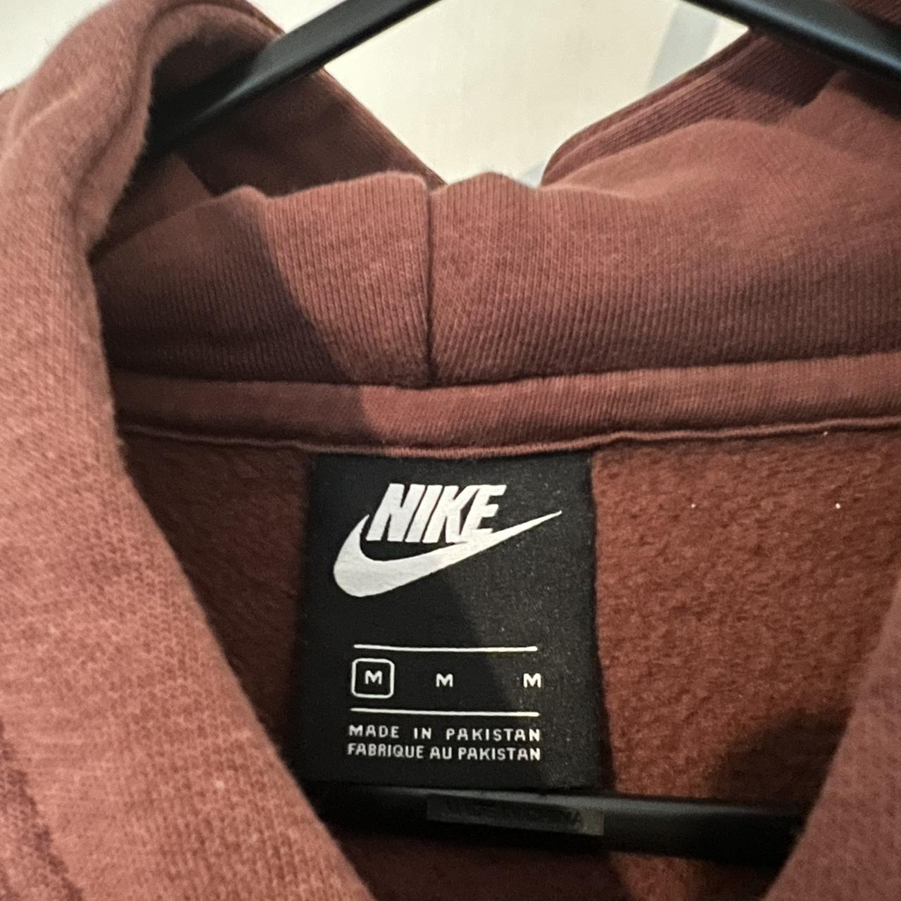 brun nike hoodie