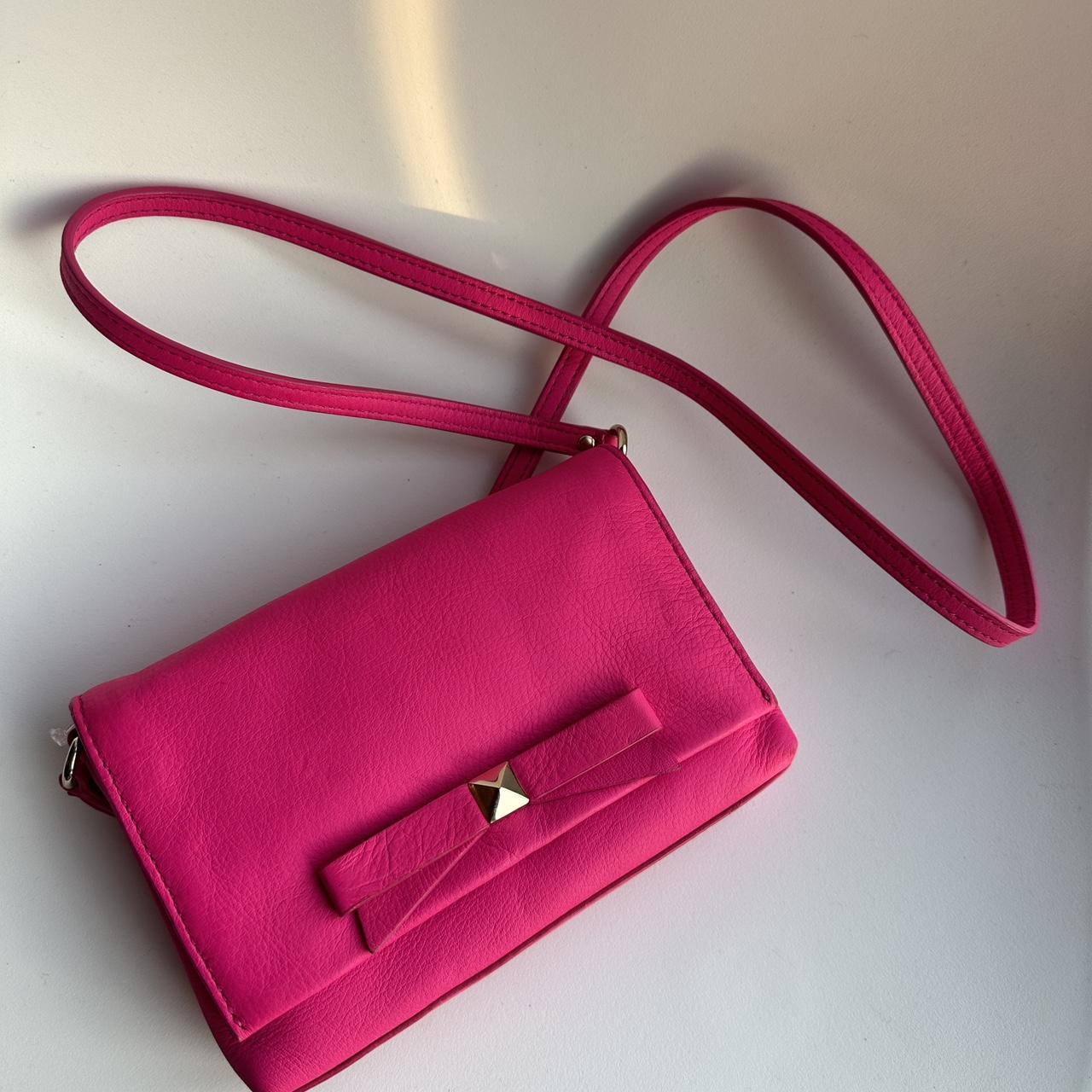 Kate Spade Fuzzy Pink Purse -message with - Depop