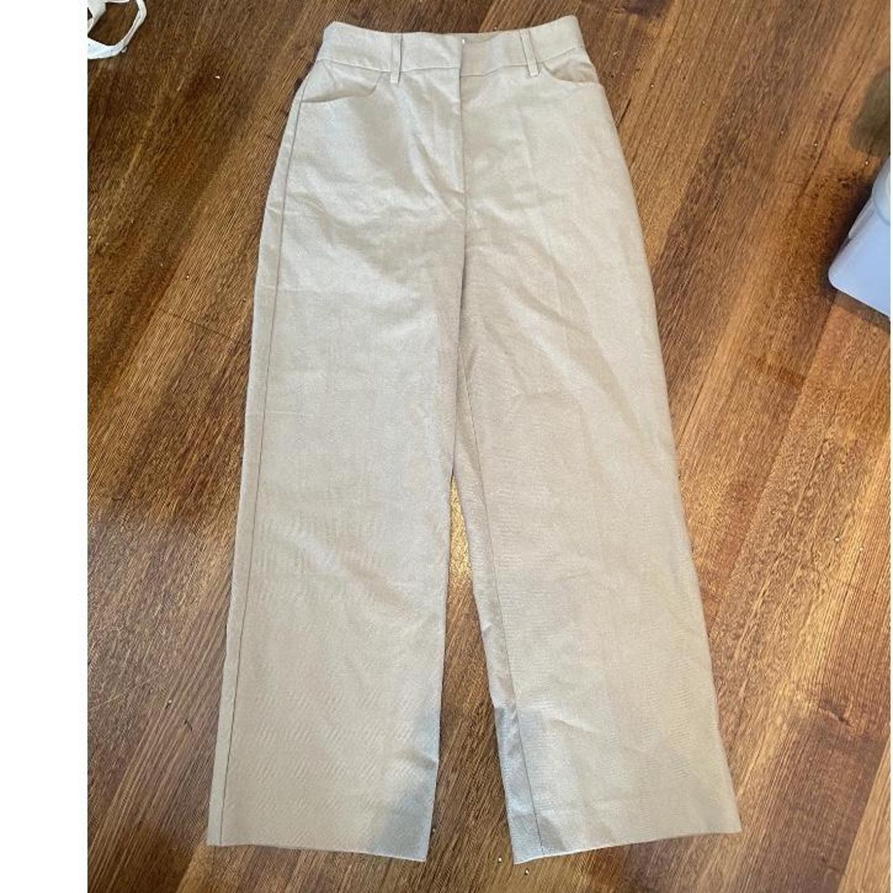 NA-KD beige wide leg pants Size 6-8 or small Worn a... - Depop