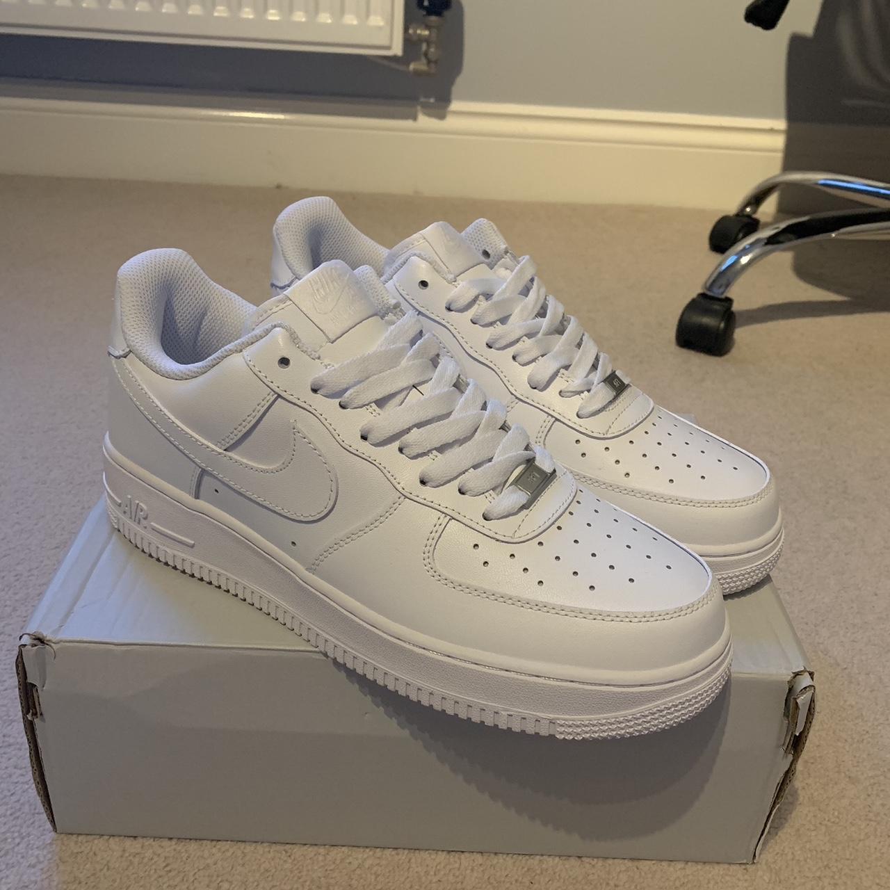 Nike Men's White Trainers | Depop