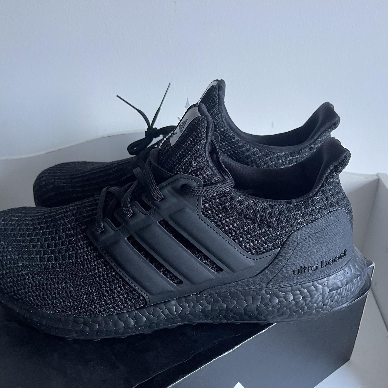 Ultra boost 4.0 hotsell triple black size 11