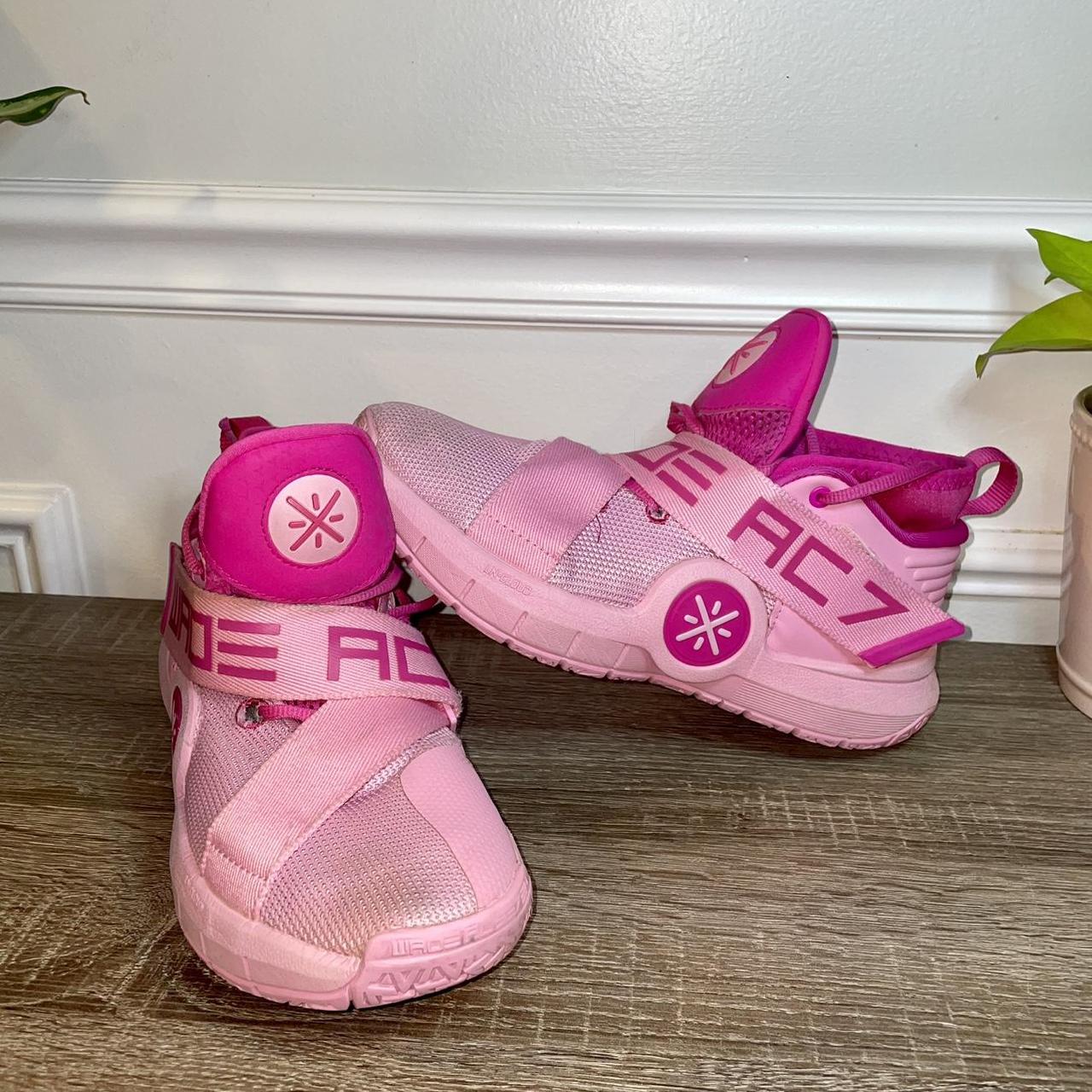 item listed by sbtsales81