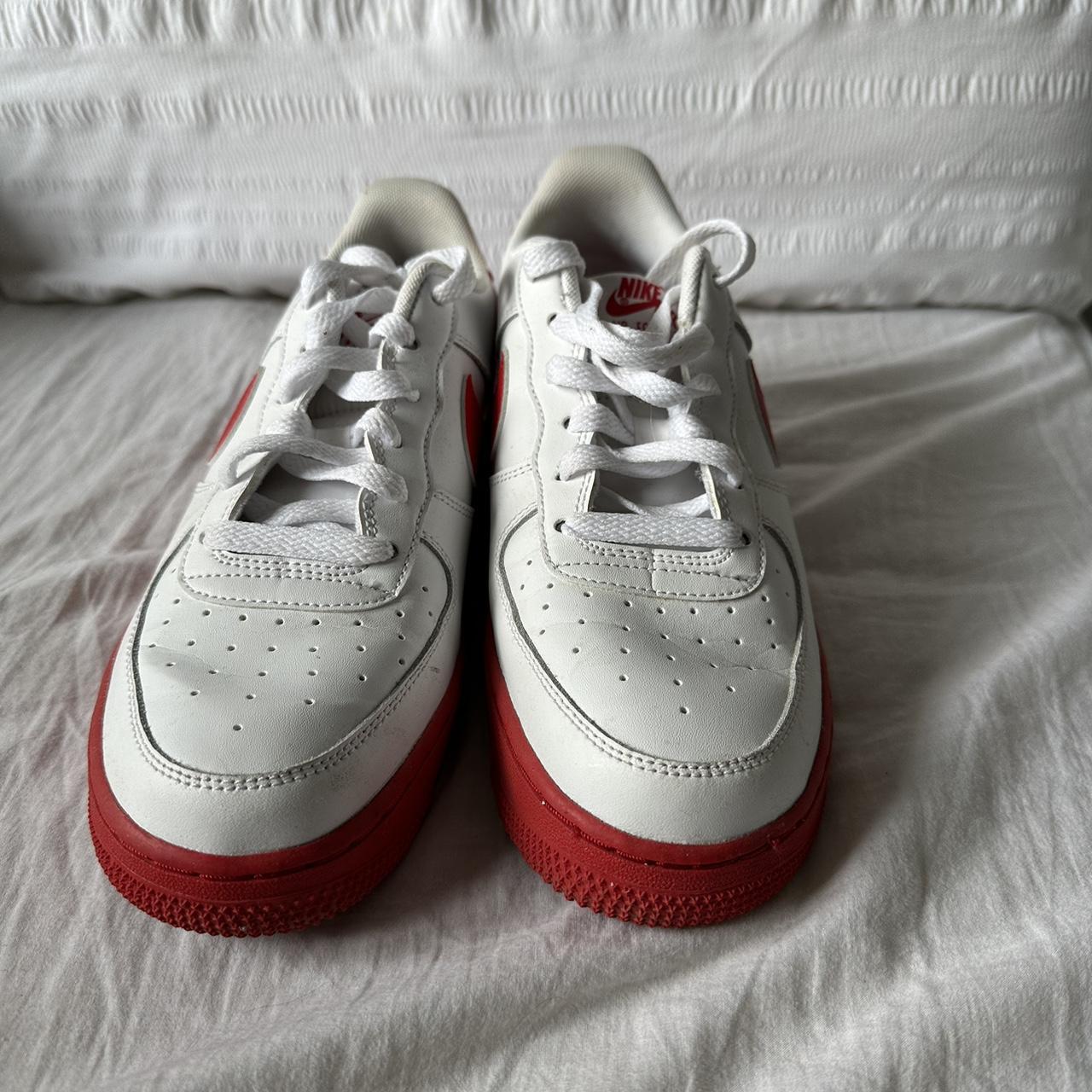 white and red air forces