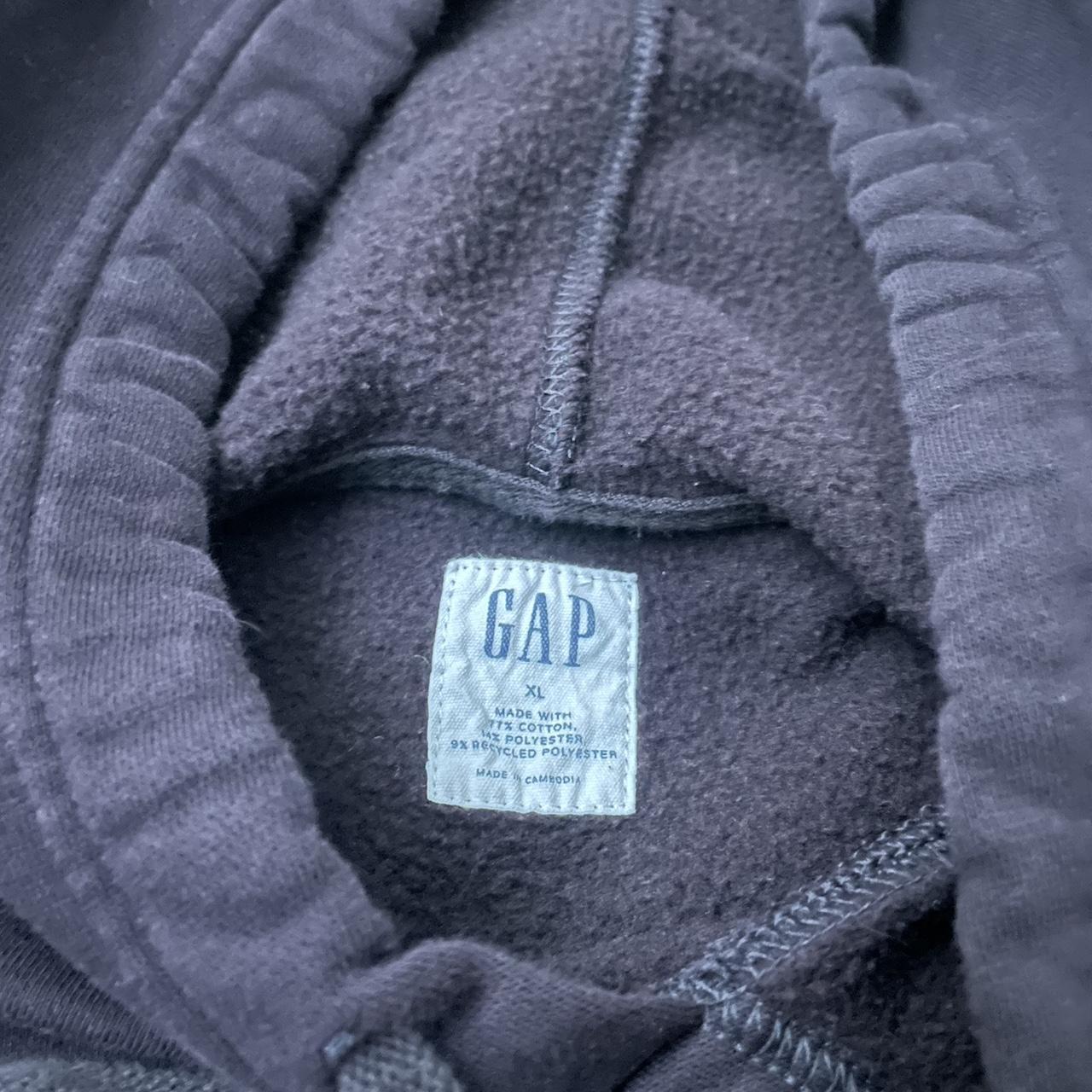 Gap Men's Brown and Cream Hoodie Depop