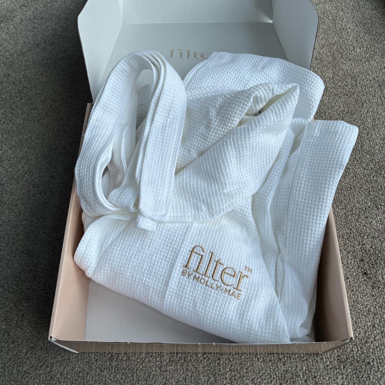 Urban Outfitters Women's White Robe Depop