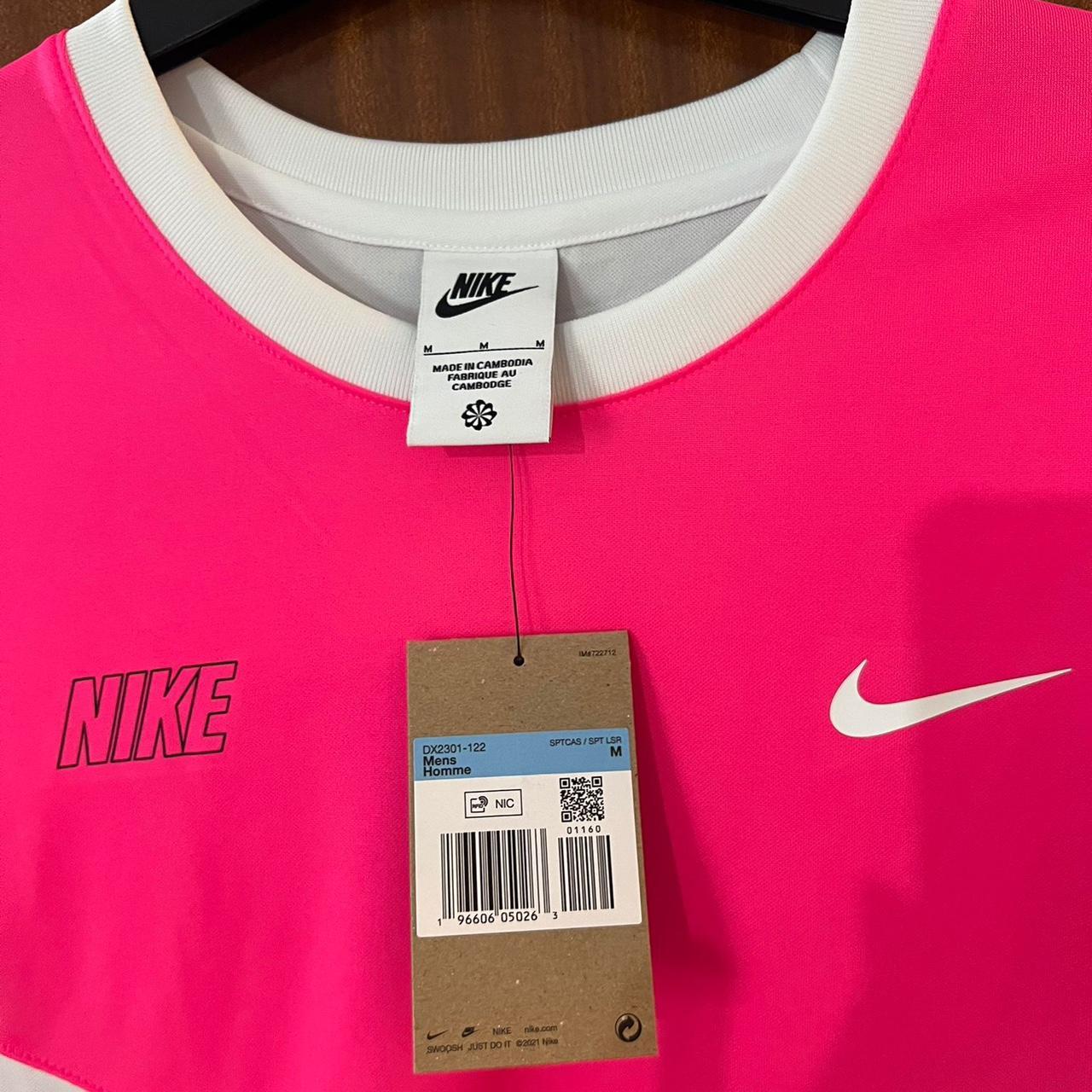 Nike white and pink t-shirt Dri Fit Size Medium | Depop