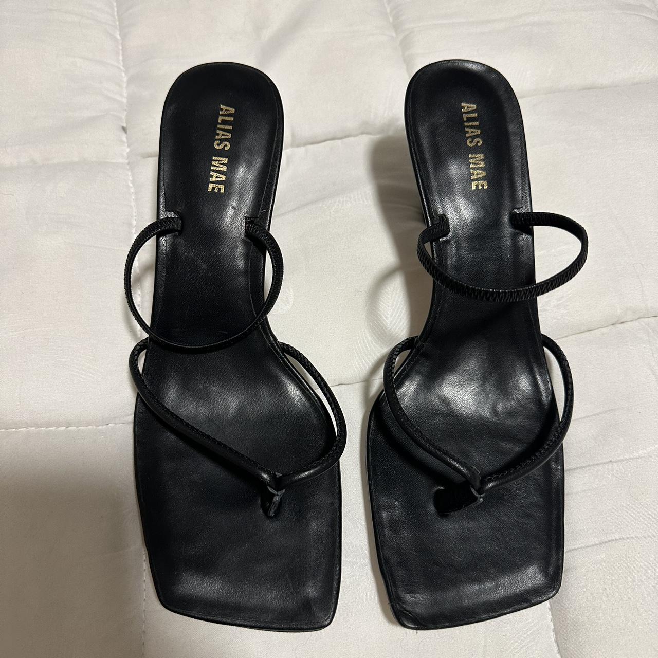 alias mae niki sandals