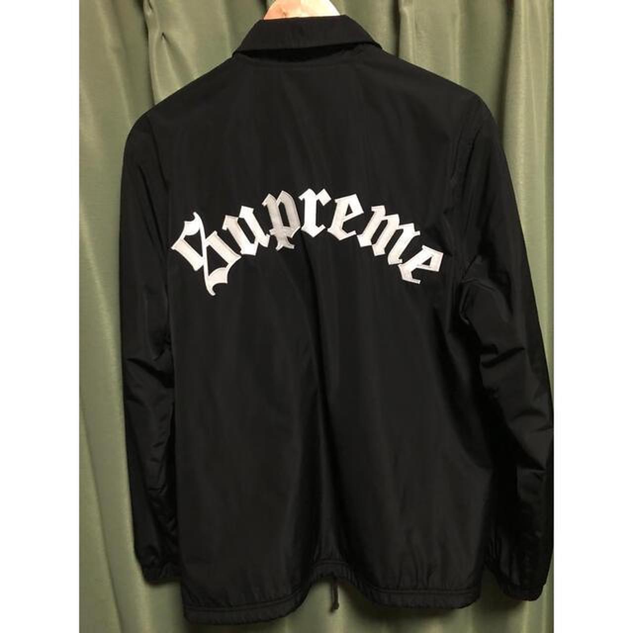 Supreme Men's Black and White Jacket | Depop