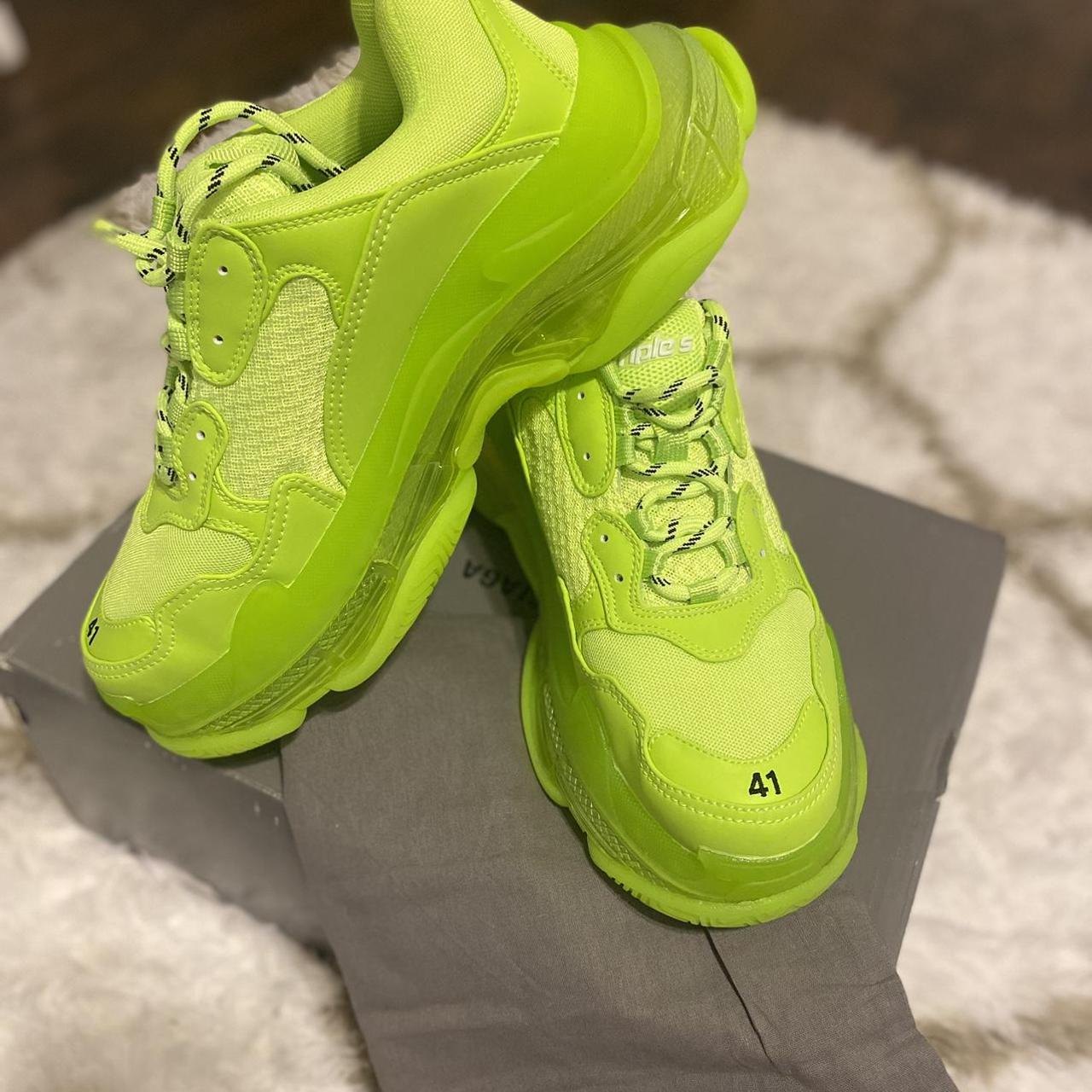 Balenciaga triple clearance s yellow fluo