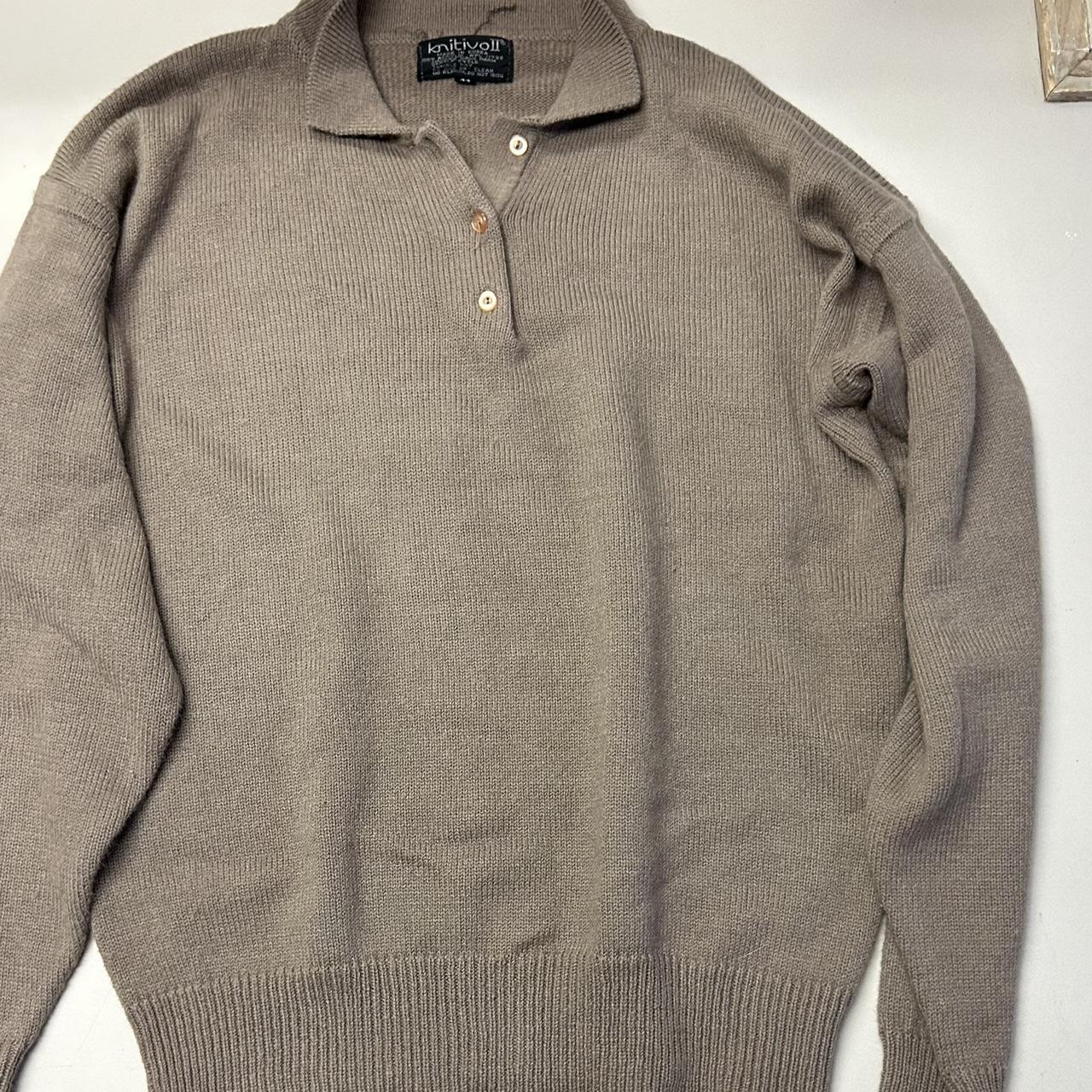 brown collared sweater - Depop